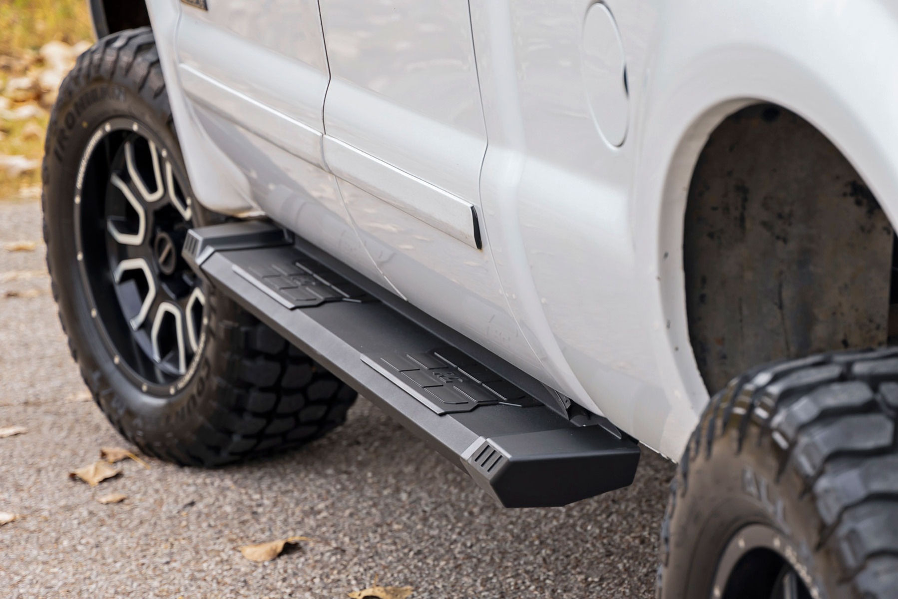 HD2 Aluminum Running Boards | Super Crew Cab | Ford F-250/F-350 Super Duty (99-16) — Bild 6