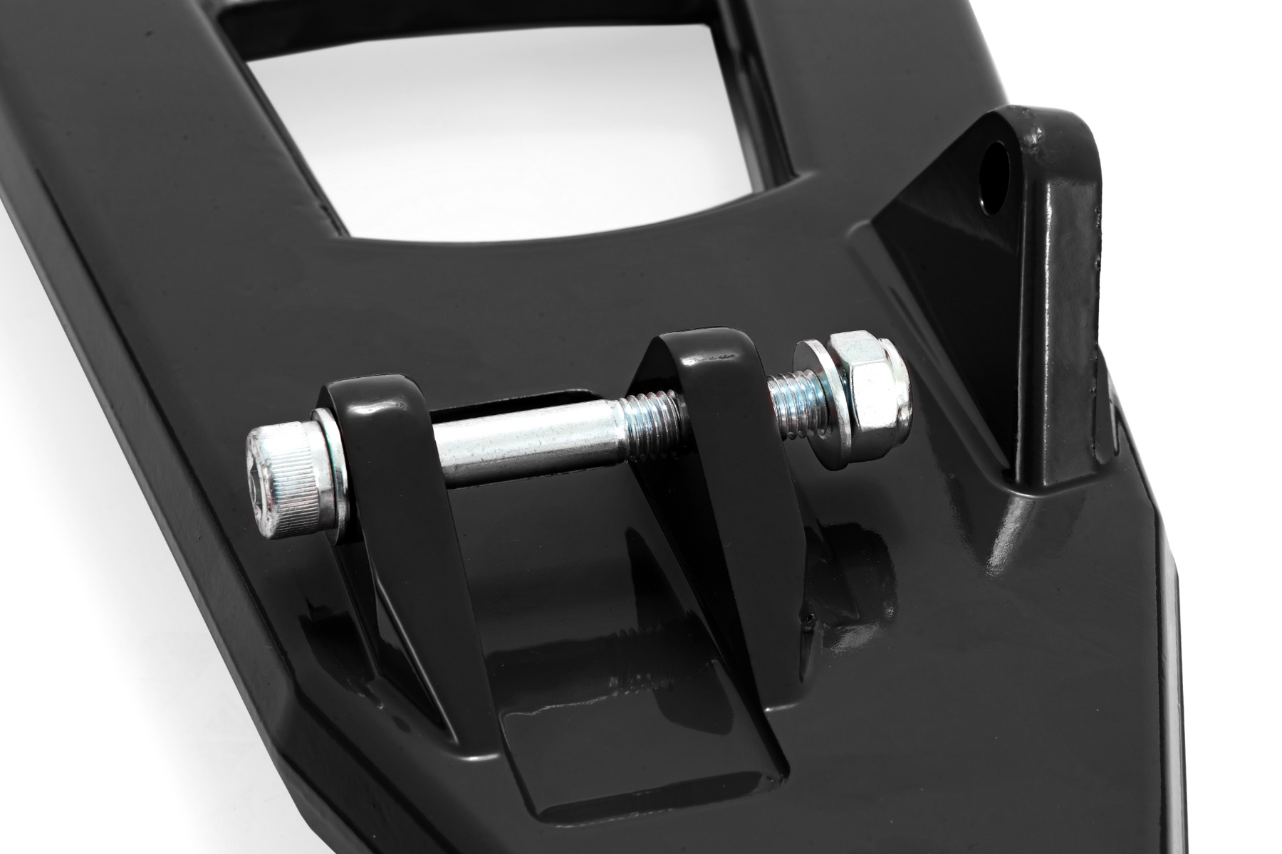 Schwarze geschmiedete Aluminium-Querlenker mit hoher Bodenfreiheit 2" und Vorversatz vorne mit Kugelgelenken | Polaris Ranger 1000XP — Bild 4