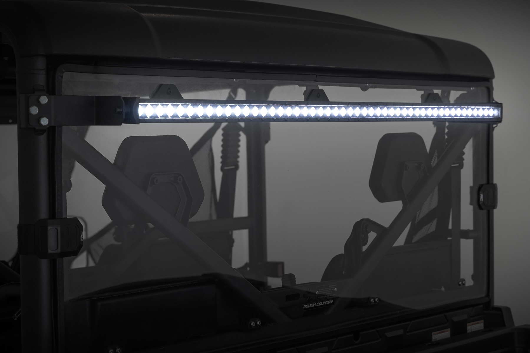 LED-Beleuchtungsset | Heckmontage | 50 Zoll Schwarz, einreihig | CFMOTO UFORCE 1000 — Bild 4