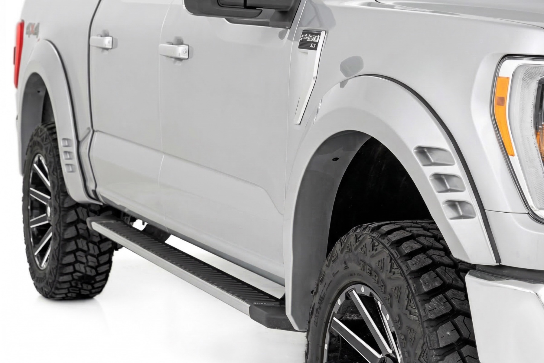 SF1 Kotflügelverbreiterungen | UX Ingot Silver Metallic | Ford F-150 2WD/4WD (2021–2026) — Bild 4
