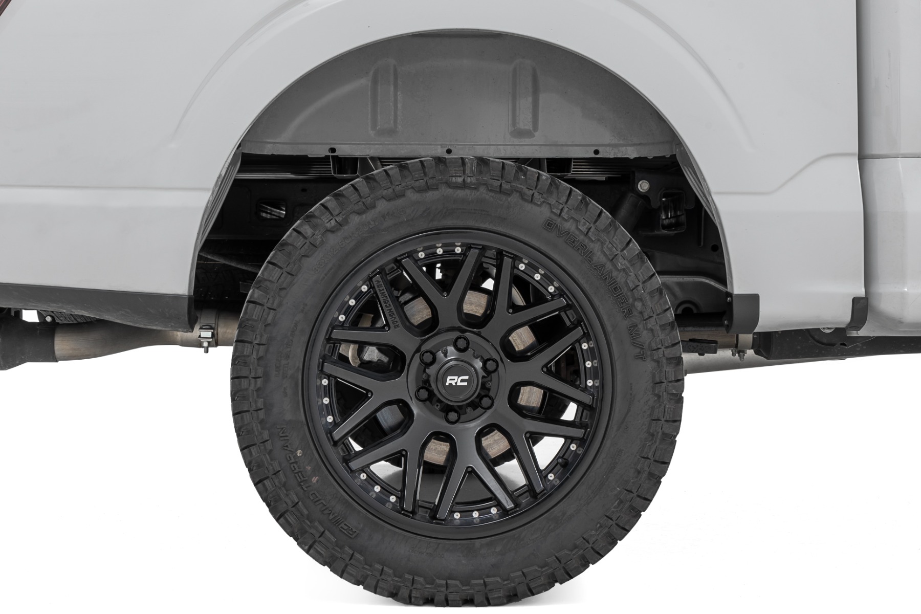 Entfernung der Schmutzfänger | Ford F-150 2WD/4WD (2021–2026) — Bild 2
