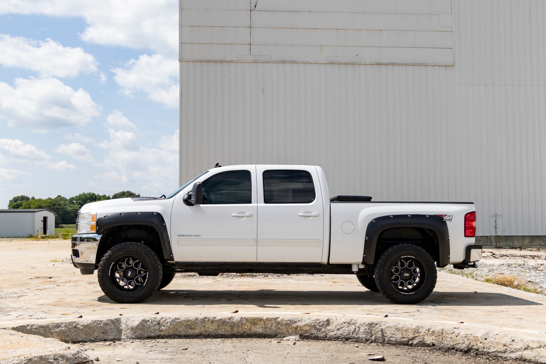 Pocket-Kotflügelverbreiterungen | GBA Schwarz | Chevy Silverado 1500/2500HD/3500HD (07–14) — Bild 3