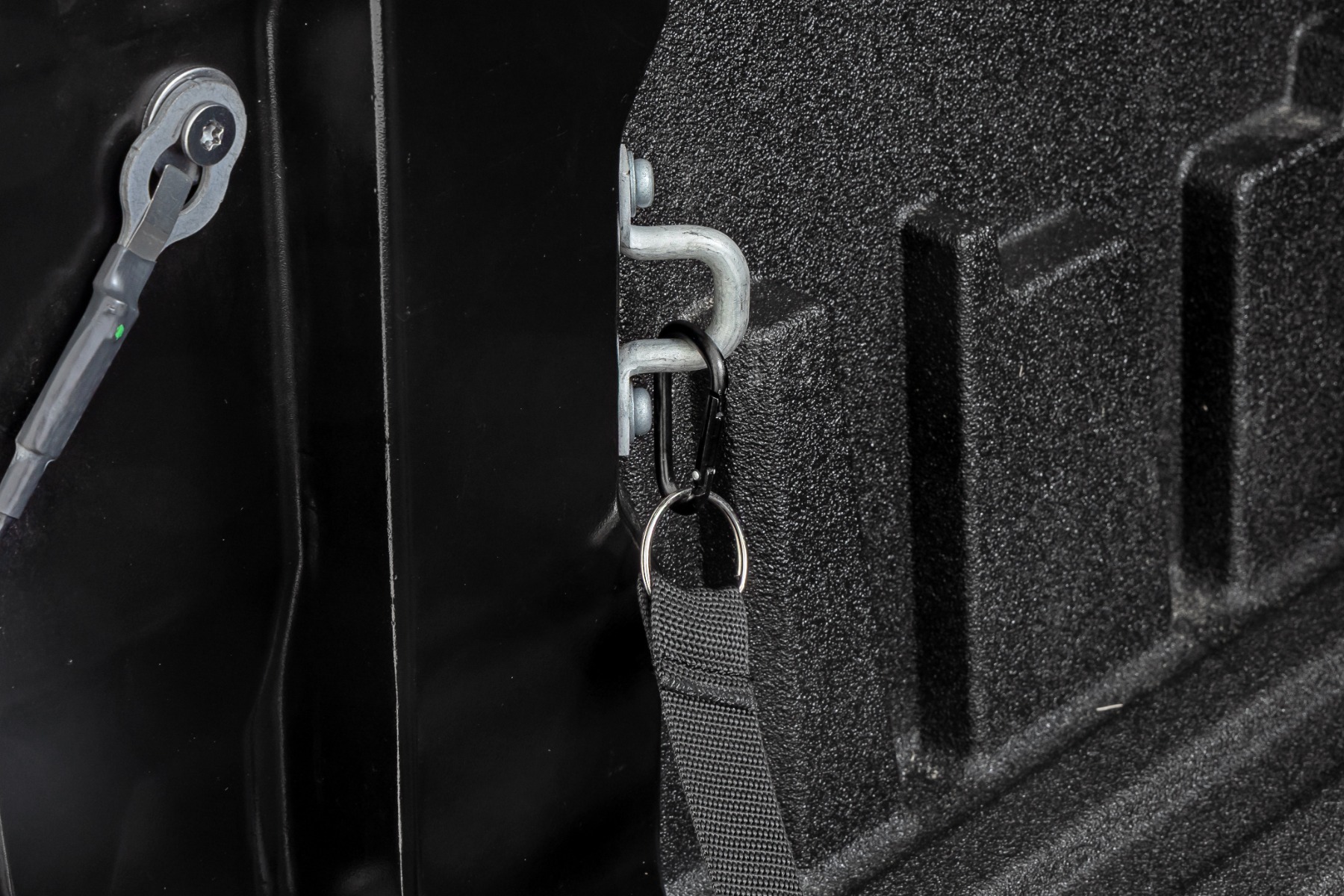 Manual Retractable Bed Cover | 5'7" Bed | Toyota Tundra 2WD/4WD (2022-2026) — Bild 10