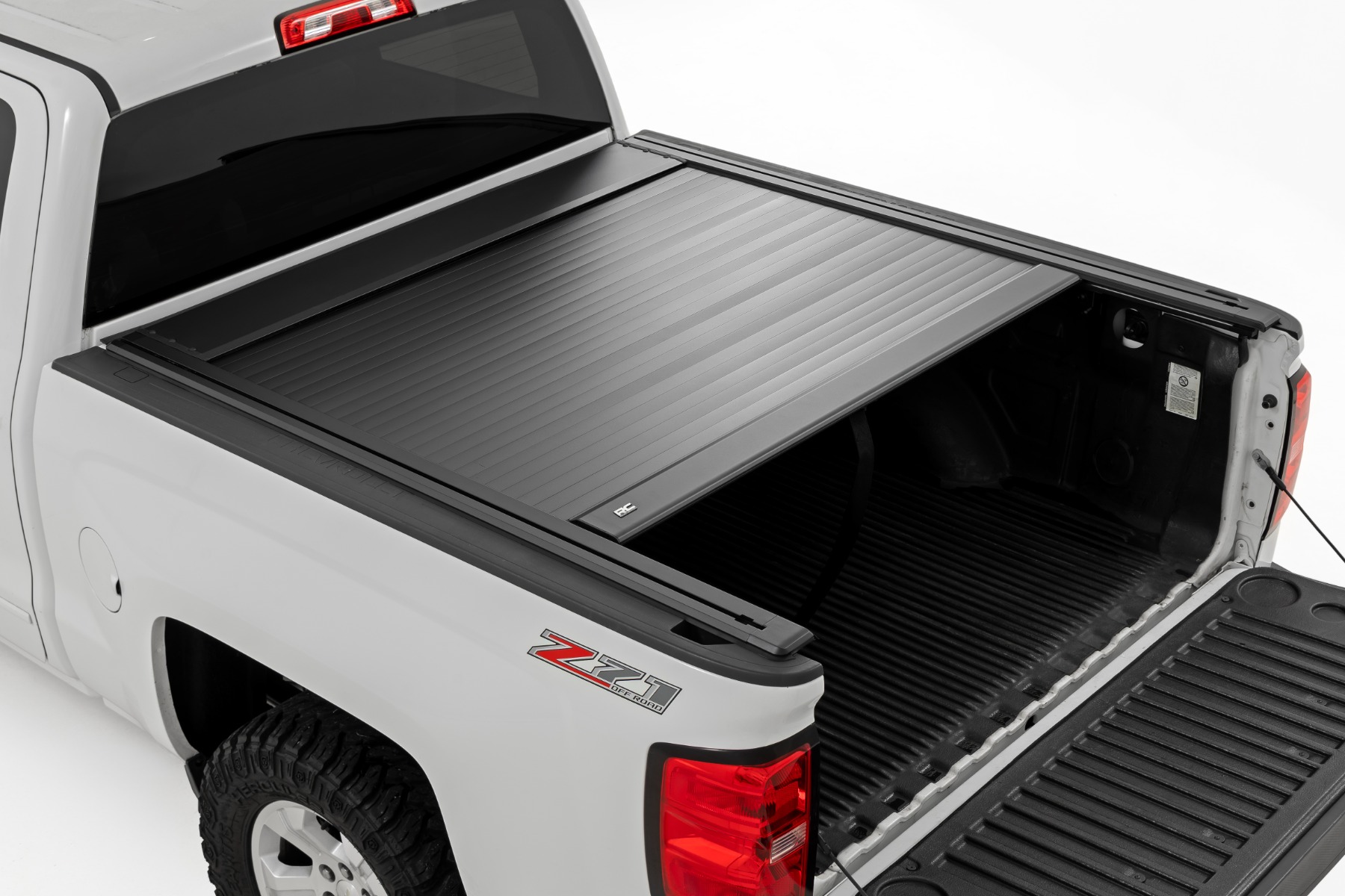 Manuell versenkbare Ladeflächenabdeckung | 5'9" Ladefläche | Chevy/GMC 1500 (14–18 & Classic)