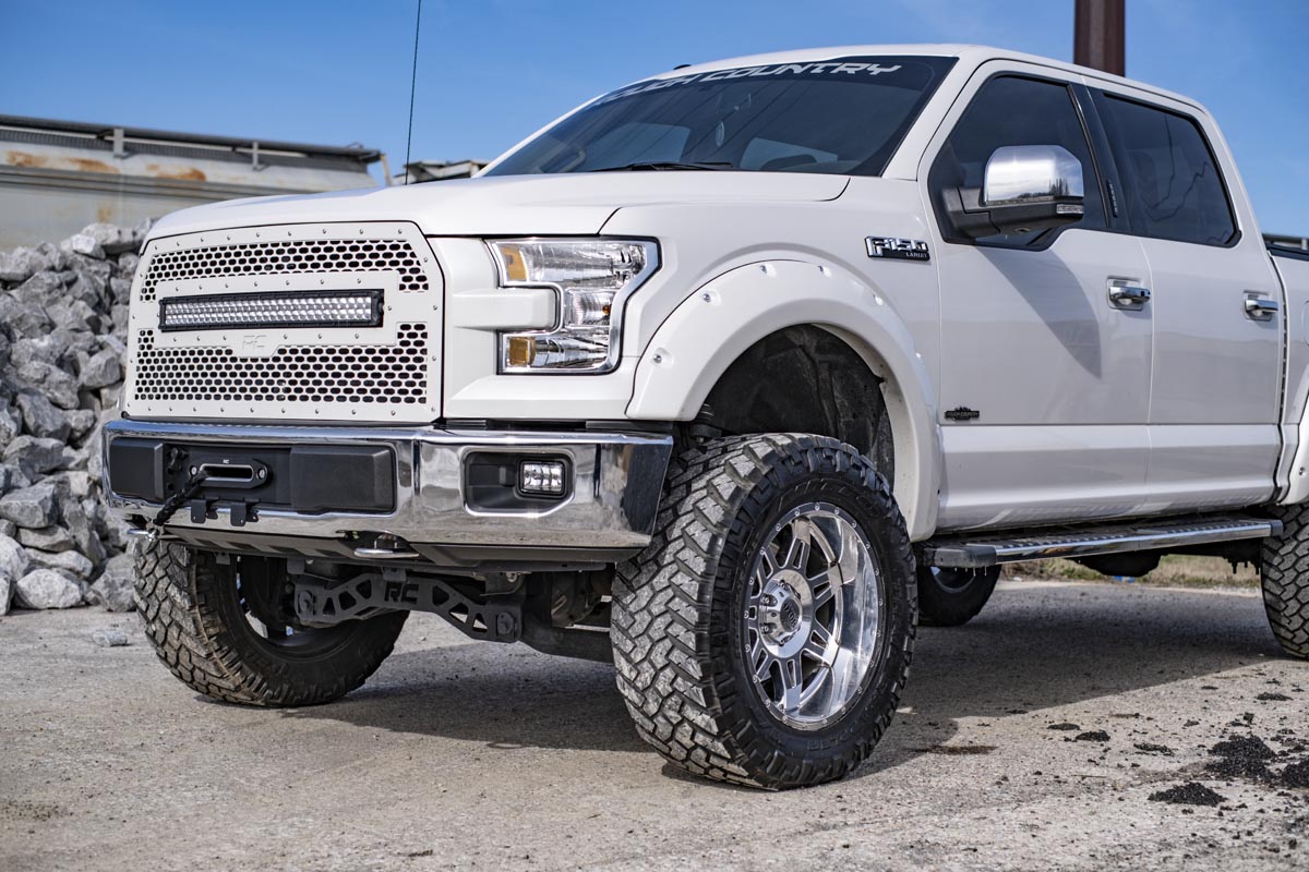 Verdeckte Seilwinde | Ford F-150 2WD/4WD (2015–2020) — Bild 6
