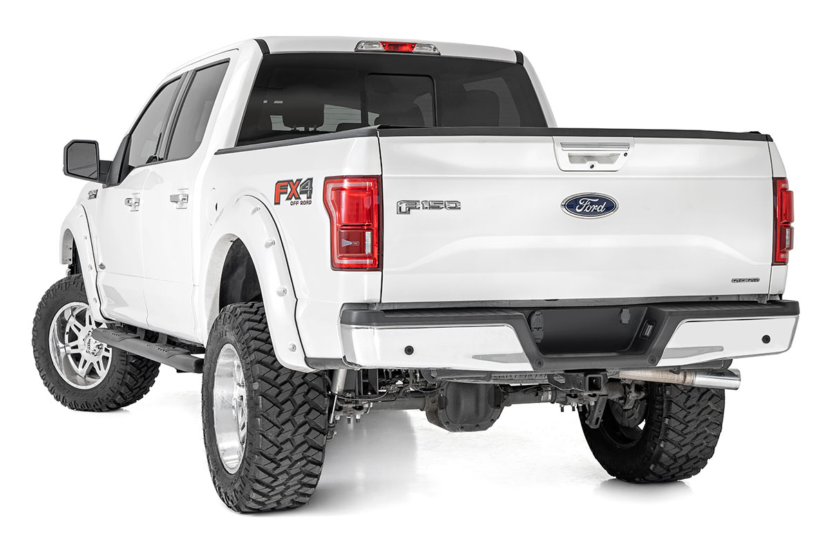 Ovale Nerf-Trittstufe | Crew Cab | Schwarz | Ford F-150/Lightning/F-250/F-350/Raptor (15–26) — Bild 4