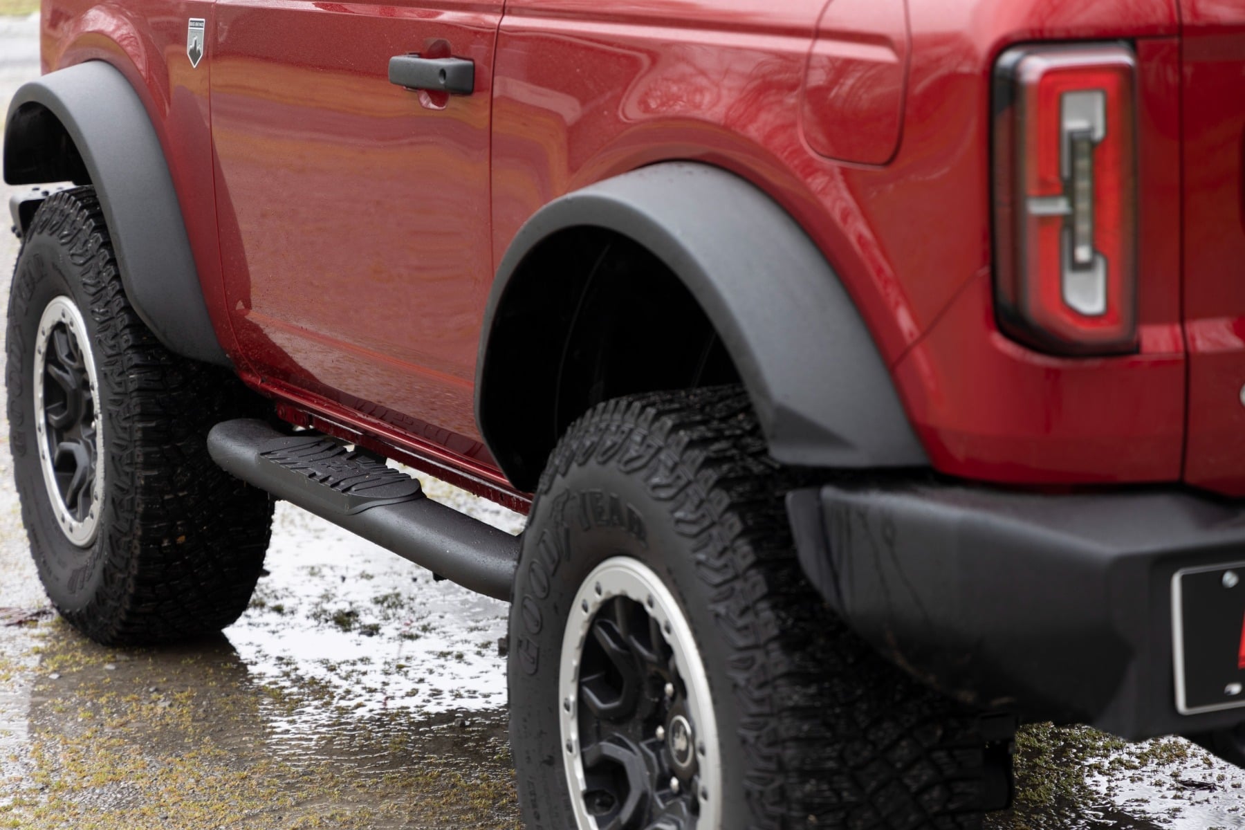 Ovale Nerf-Trittstufen | 2-türig | Schwarz | Ford Bronco (2-türig) 4WD (2021–2026) — Bild 6