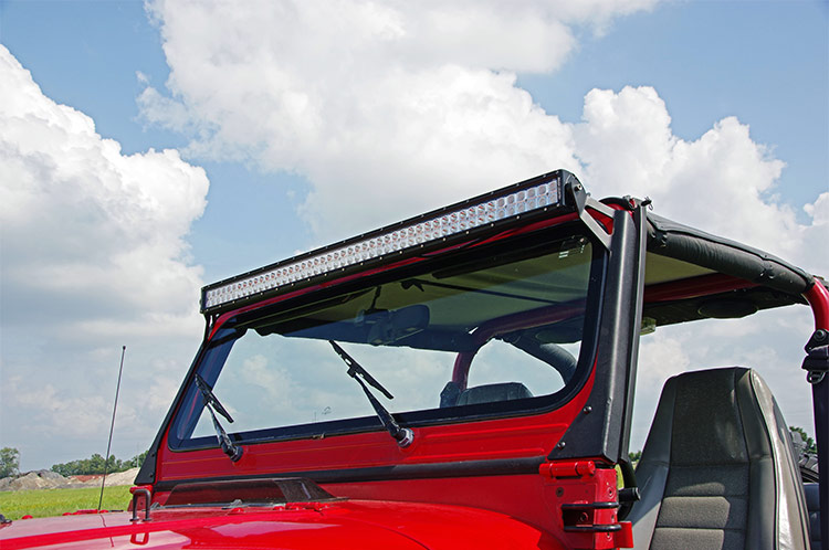 LED-Lichthalterung | Obere Windschutzscheibe | 50" Gerade | Jeep Wrangler YJ (87–95) — Bild 3