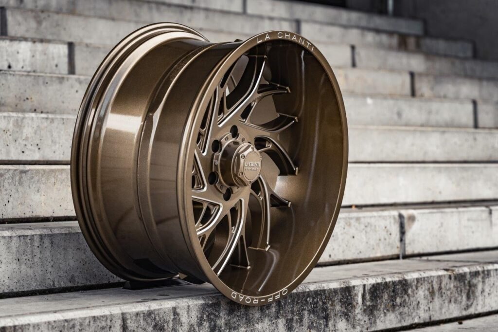 La Chanti OF20 | Glossy Bronze Milled · 10J×22" · ET12 | 5x139.7 — Bild 2