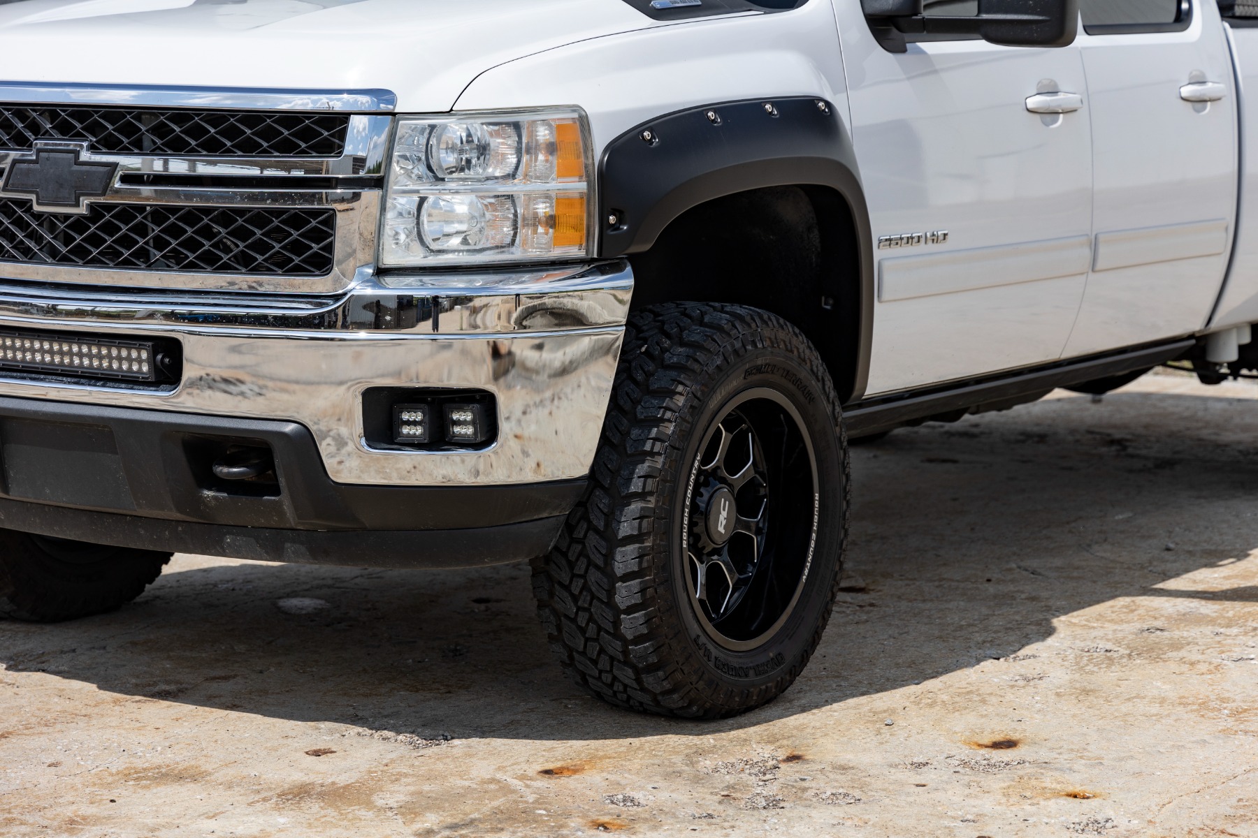 Pocket-Kotflügelverbreiterungen | GBA Schwarz | Chevy Silverado 1500/2500HD/3500HD (07–14) — Bild 5