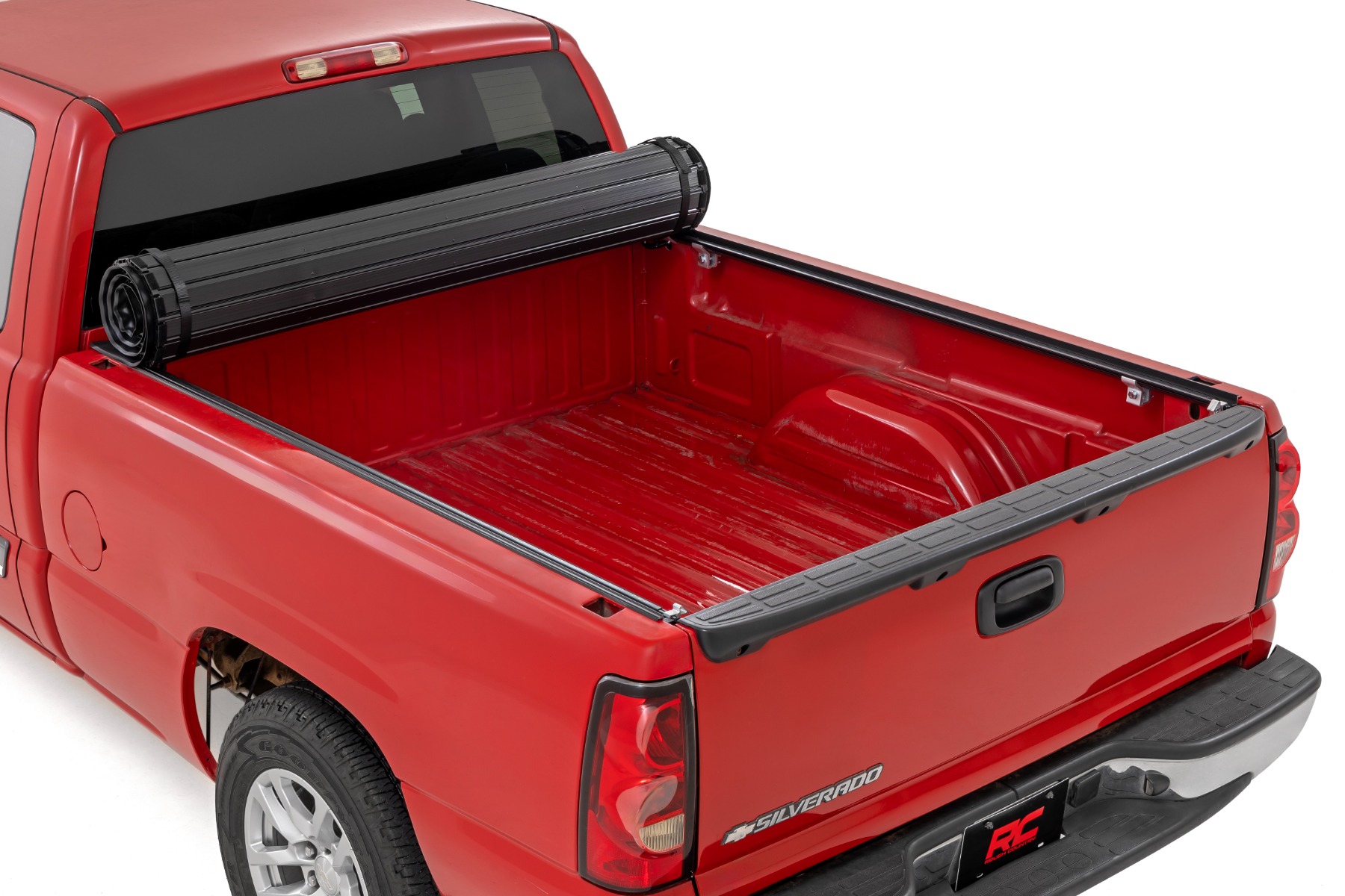 Hard Roll Up Bed Cover | 6'7" Bed | Chevy/GMC 1500 (00-06 & Classic) — Bild 2