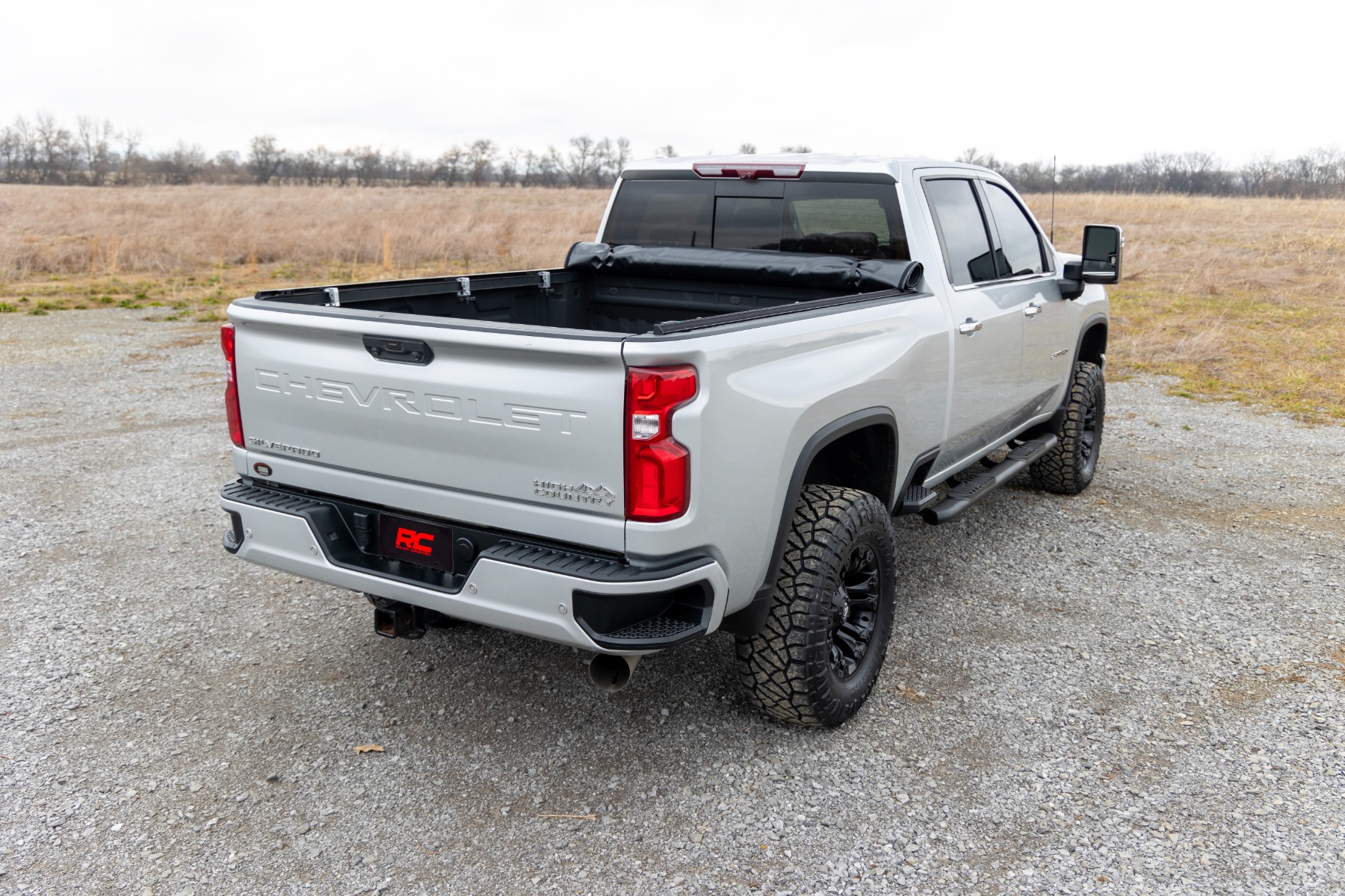 Weiche Ladeflächenabdeckung zum Aufrollen | 6'9 Zoll Ladefläche | Chevy/GMC 2500HD/3500HD (20–26) — Bild 6