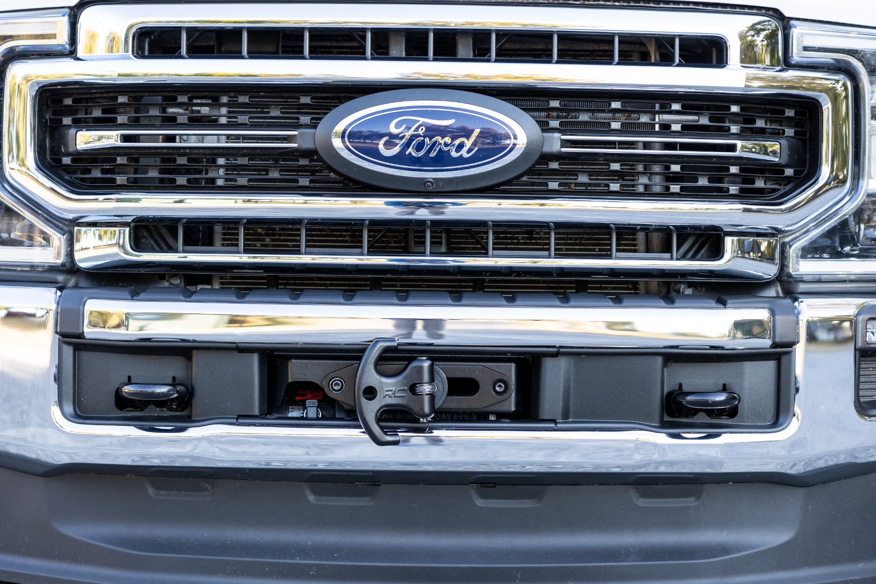 Versteckte Seilwinden-Halterung | Ford F-250/F-350 Super Duty 2WD/4WD (2020–2022) — Bild 6
