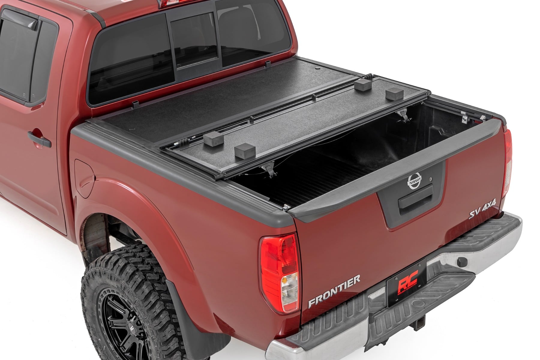 Hard Low Profile Bed Cover | 5' Bed | Cargo Mgmt | Nissan Frontier (05-21) — Bild 2