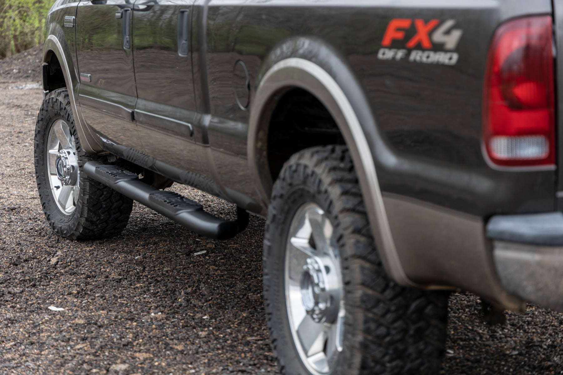 Oval Nerf Step | Crew Cab | Black | Ford F-250/F-350 Super Duty (99-16) — Bild 5