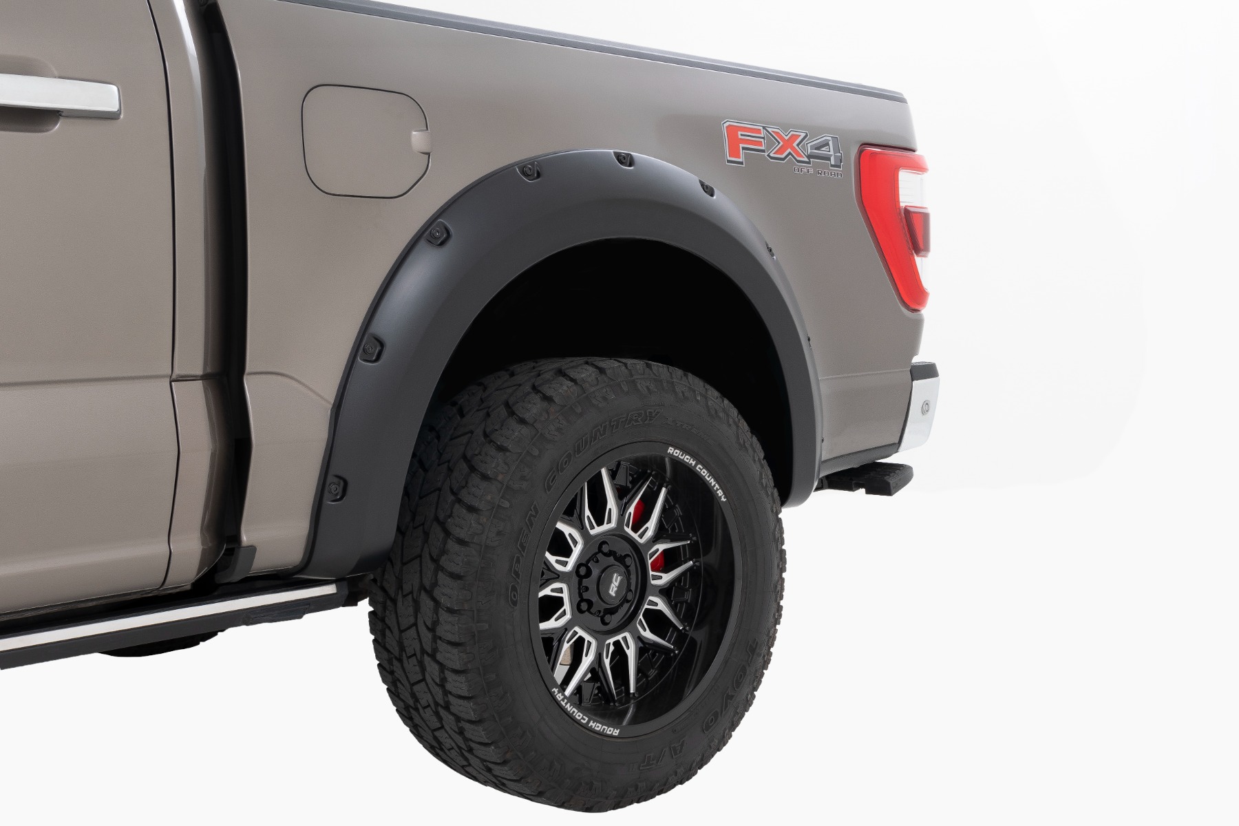 Pocket-Kotflügelverbreiterungen | YZ Oxford White | Ford F-150 2WD/4WD (2021–2026) — Bild 3