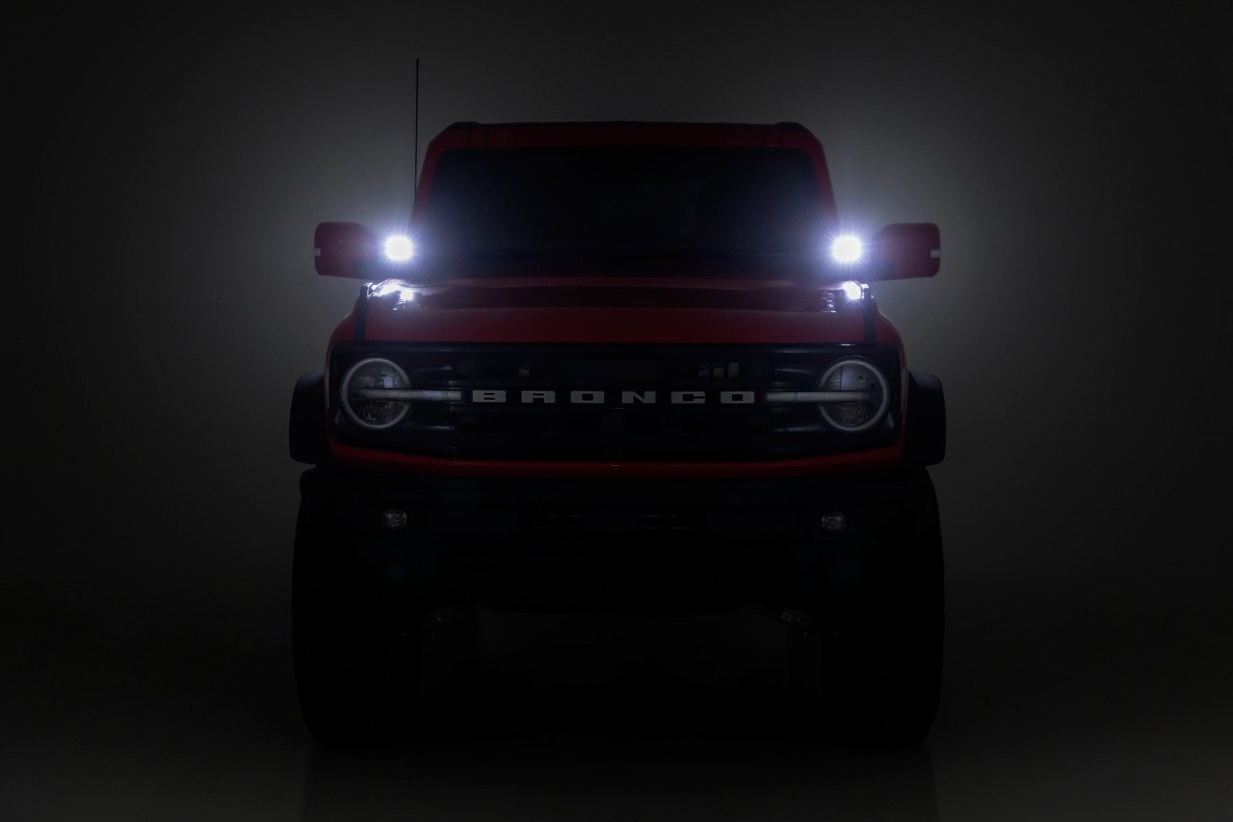 LED-Beleuchtungsset | Einbau in die Seitenleiste | 3,5 Zoll Schwarzes, rundes Paar | Gelbe Tagfahrleuchten | Ford Bronco (21–26) — Bild 5