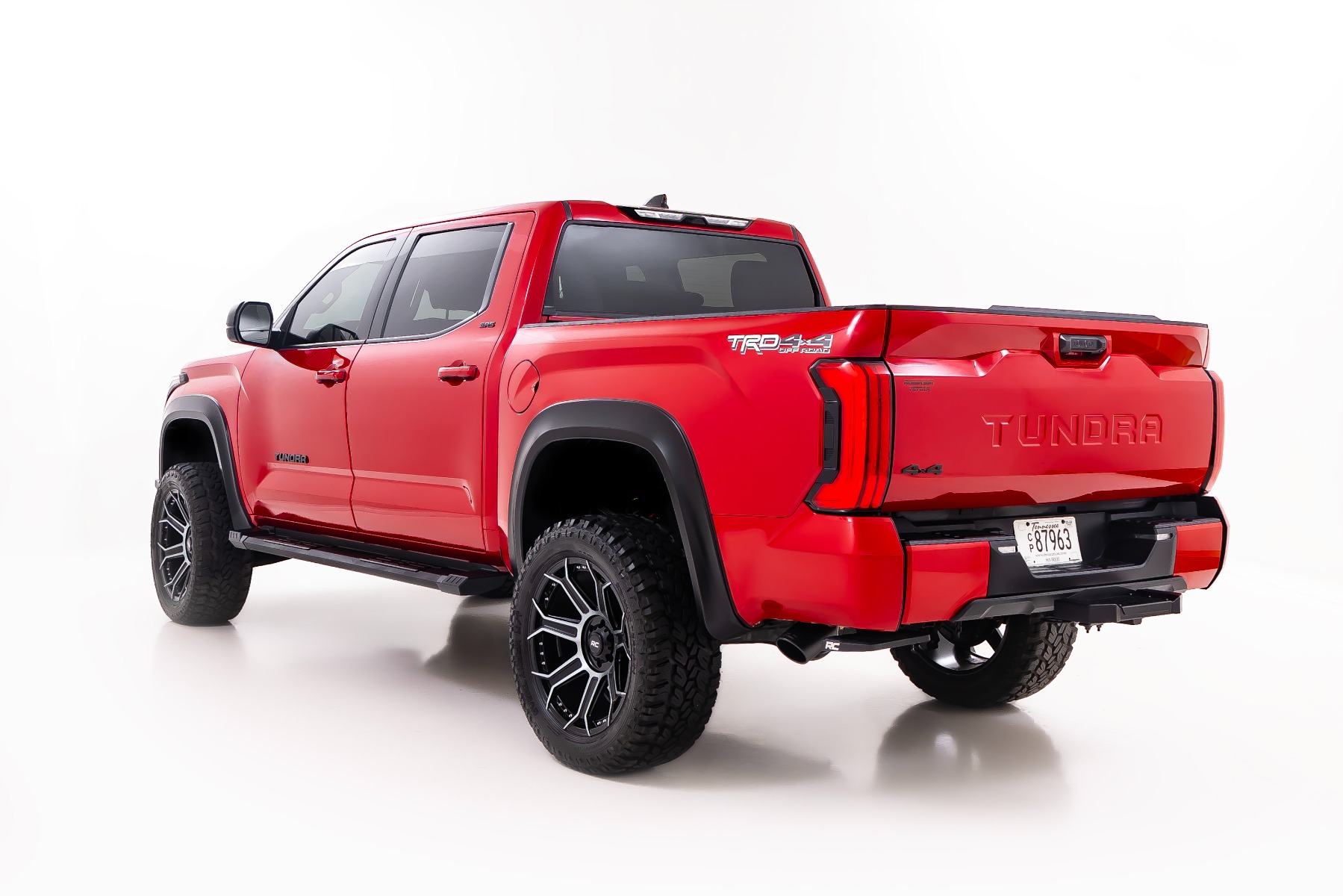 HD2-Trittbretter aus Aluminium | CrewMax | Toyota Tundra 2WD/4WD (2022–2026) — Bild 3