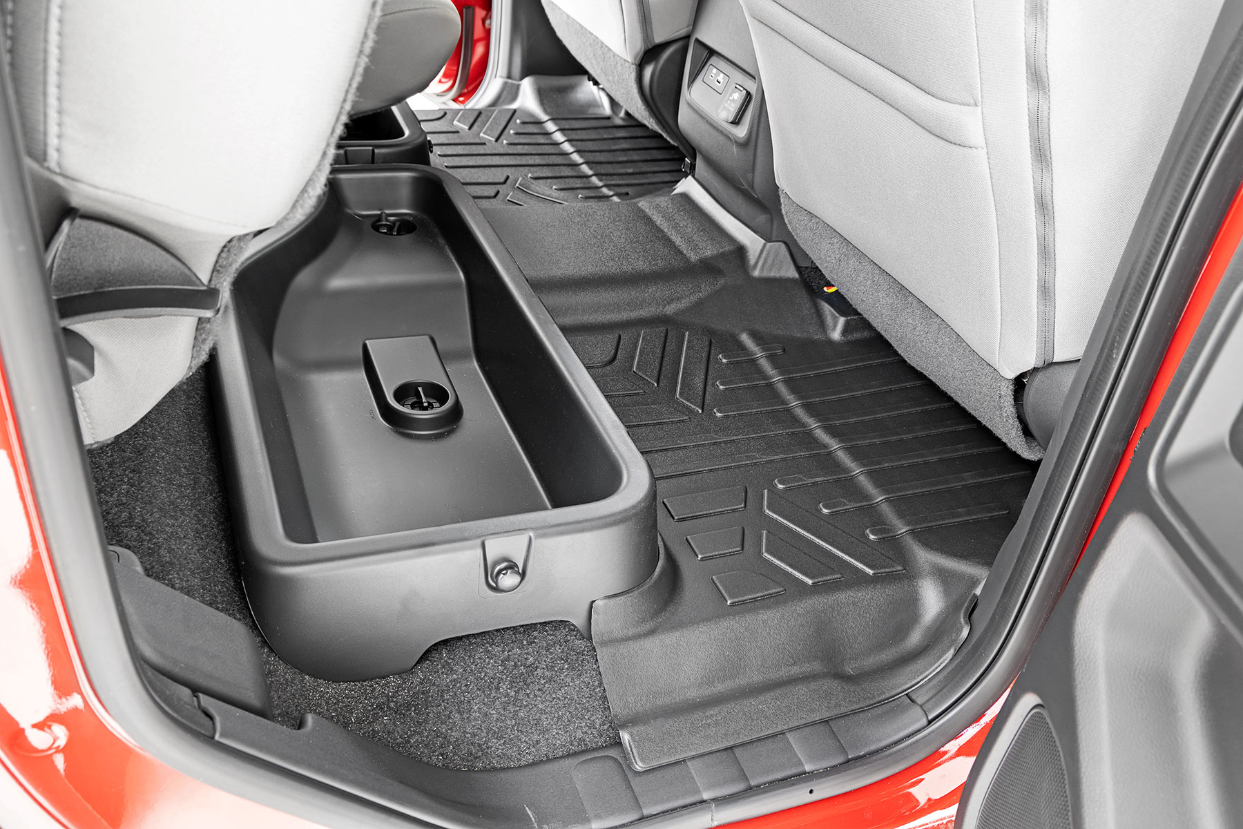 Fußmatten | Vorne und hinten | Doppelkabine | Nissan Frontier 2WD/4WD (2022–2026) — Bild 3