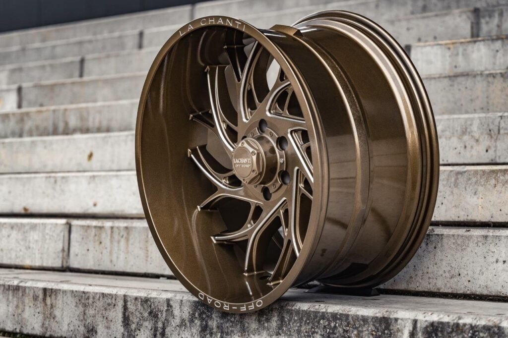 La Chanti OF20 | Glossy Bronze Milled · 10J×22" · ET12 | 6x139.7 — Bild 3