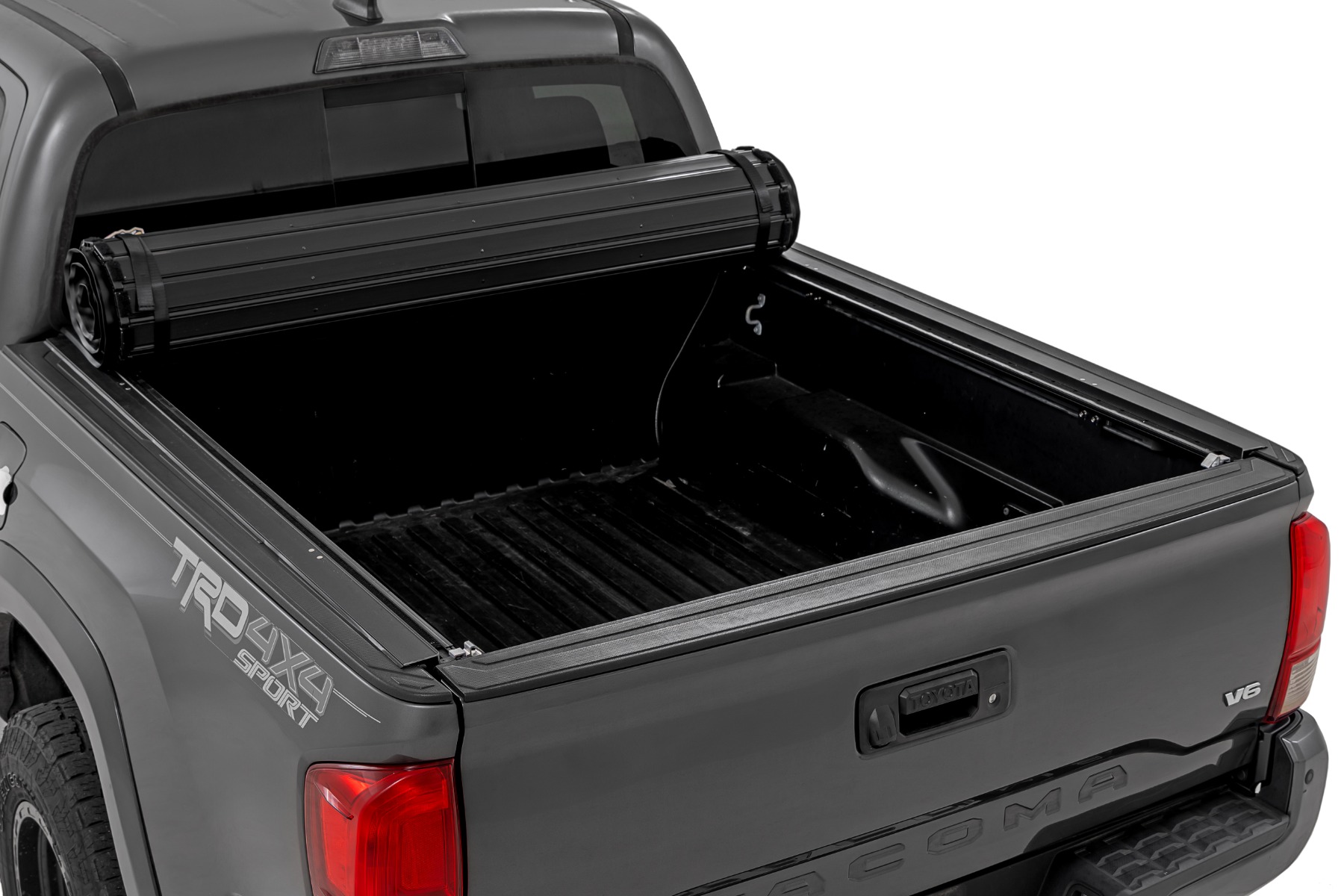 Feste Ladeflächenabdeckung | 5' Ladefläche | Toyota Tacoma 2WD/4WD (2016–2023) — Bild 2