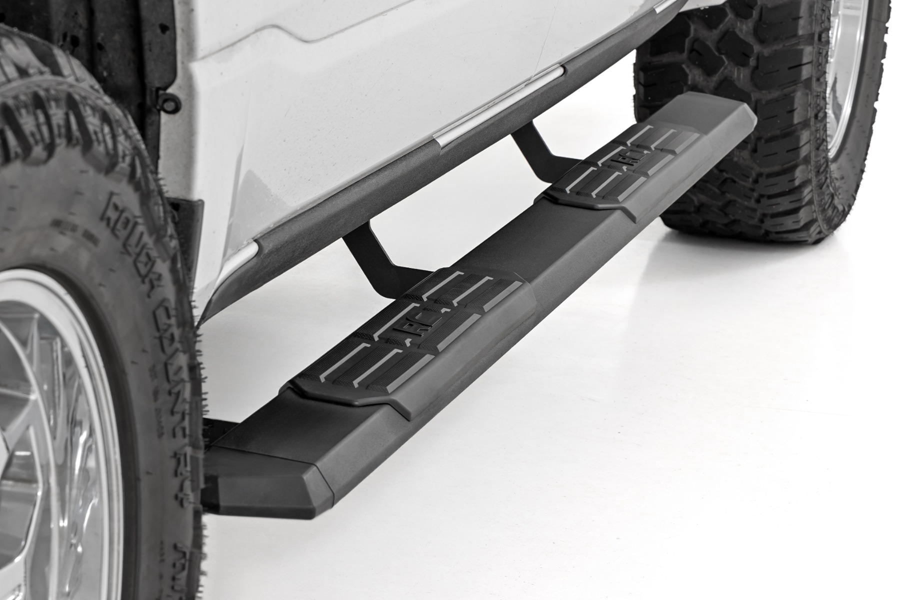 TR2 Trittbretter | RAM 1500 (19–26)/1500 TRX (21–24) — Bild 4