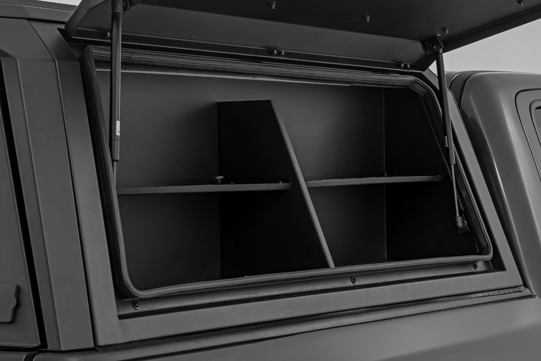 Bed Cap Side Shelf Storage Bin | Passengers Side | Multiple Makes & Models (Chevy/Ford/GMC/Ram) — Bild 5
