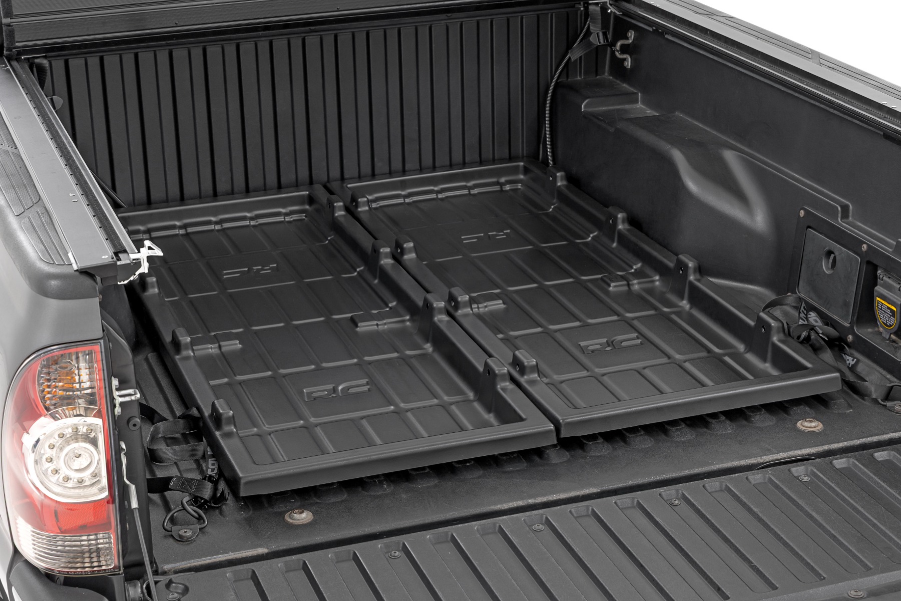 Truck Bed Cargo Storage Tray | Mid-Size Bed Storage Tray | Easy Access — Bild 4