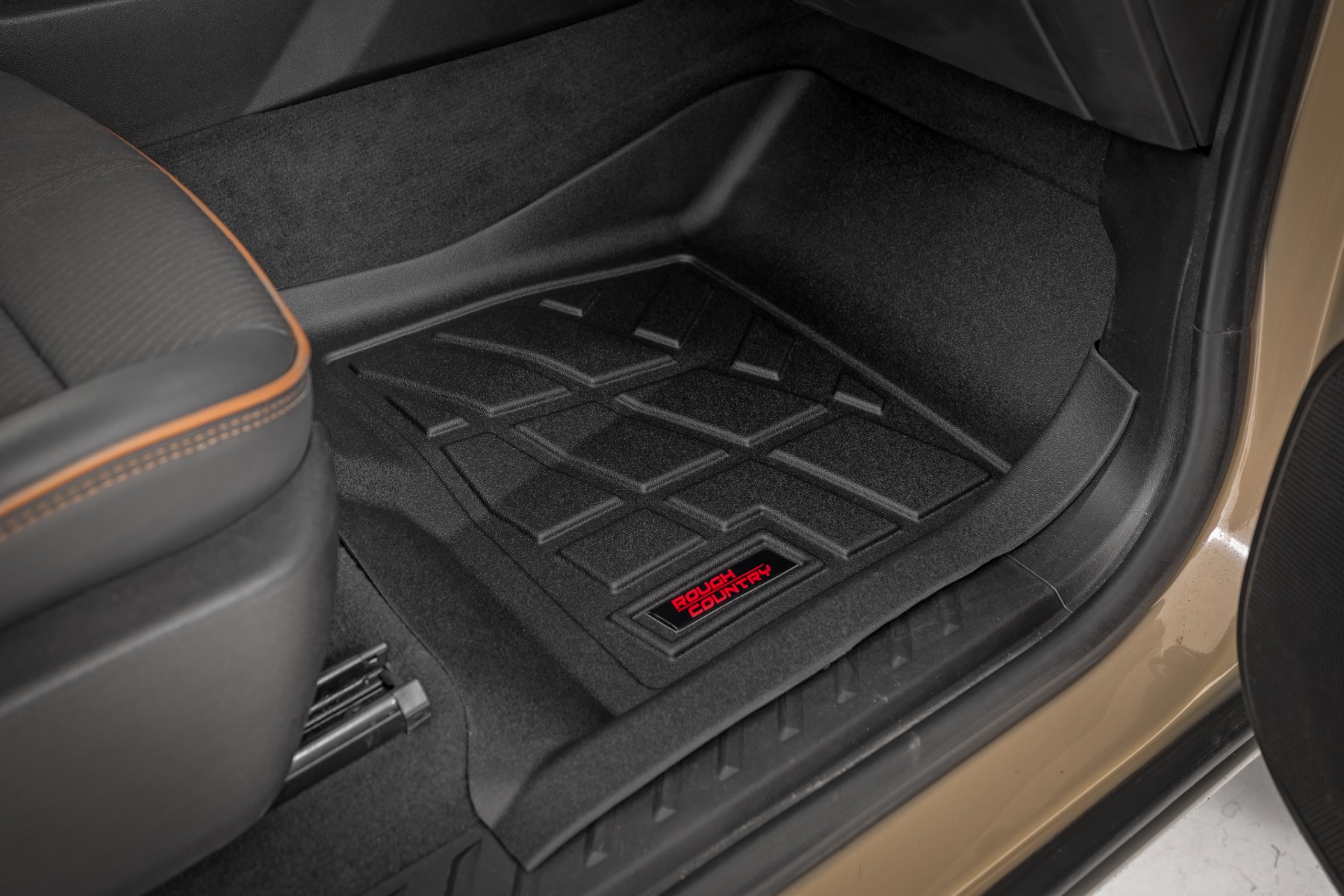 Sure-Fit Floor Mats | FR | Chevy/GMC Canyon/Colorado 2WD/4WD (2023-2026) — Bild 3