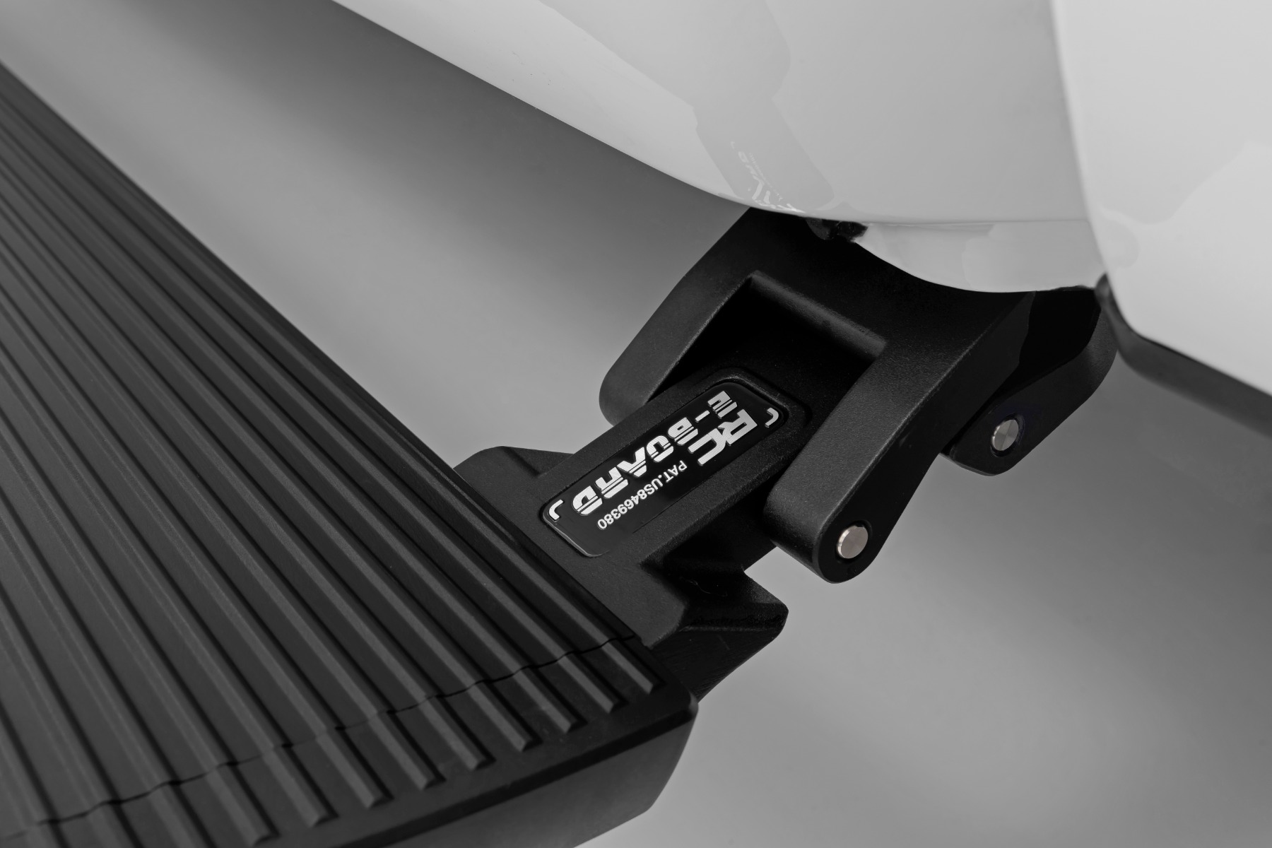 Elektrische Trittbretter | Zwei Elektromotoren | Doppelkabine | RAM 1500 2WD/4WD (2009–2018 & Classic) — Bild 5