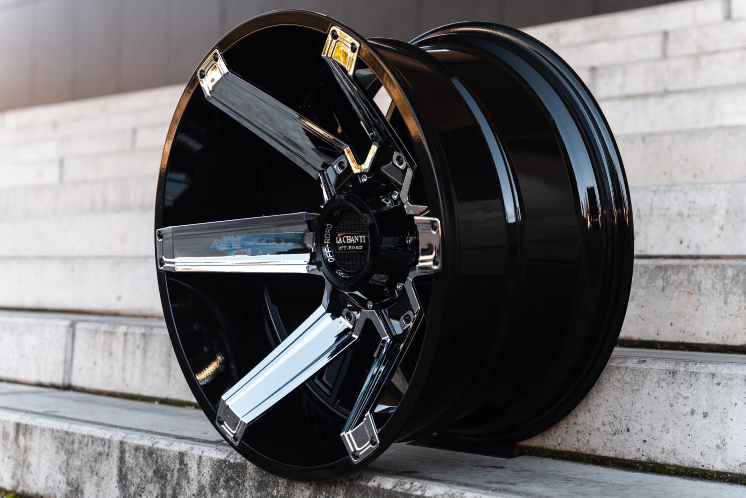 La Chanti OF16 | Chrome · 12J×22" · ET-44 | 6x139.7 — Bild 3