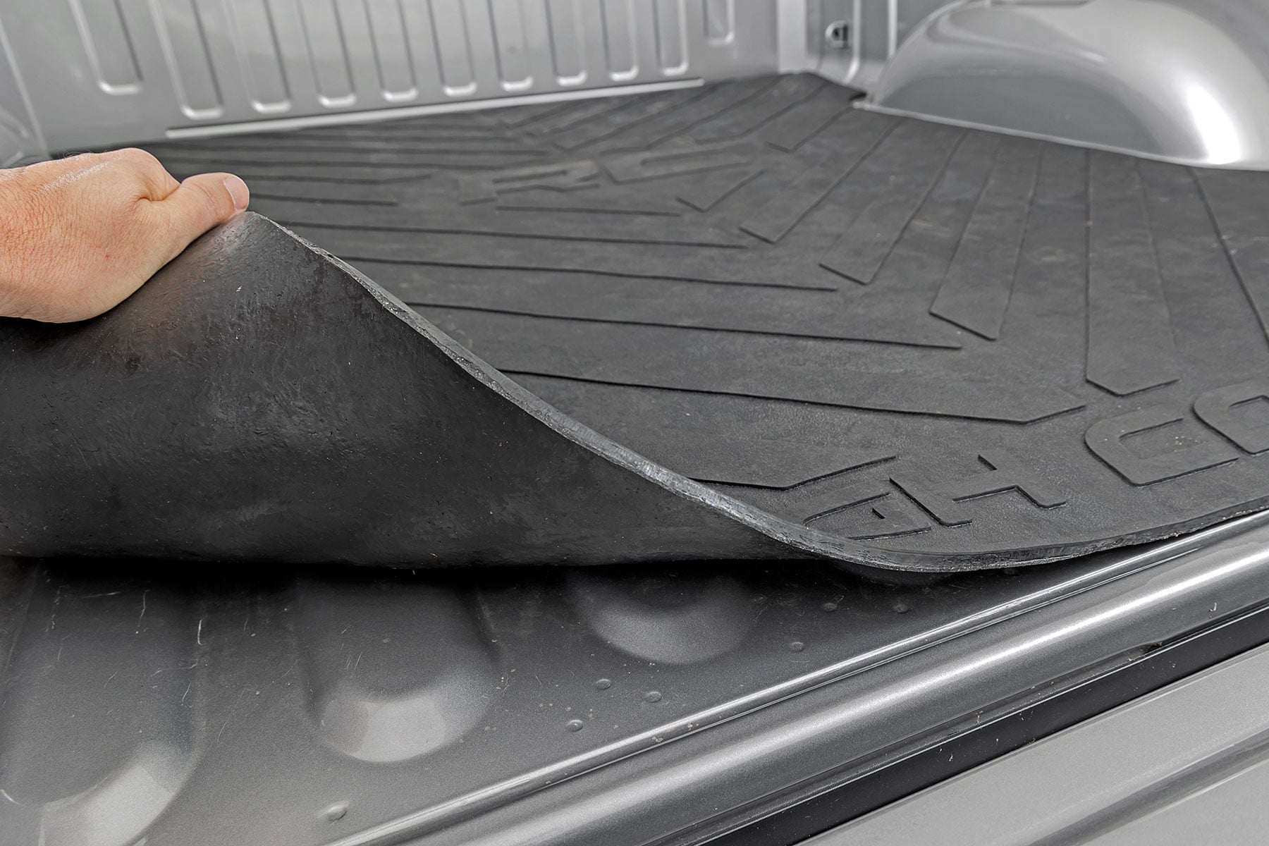 Bed Mat | 6'4" Bed | RC Logo | Ram 1500 (19-26)/1500 TRX (21-24) — Bild 4