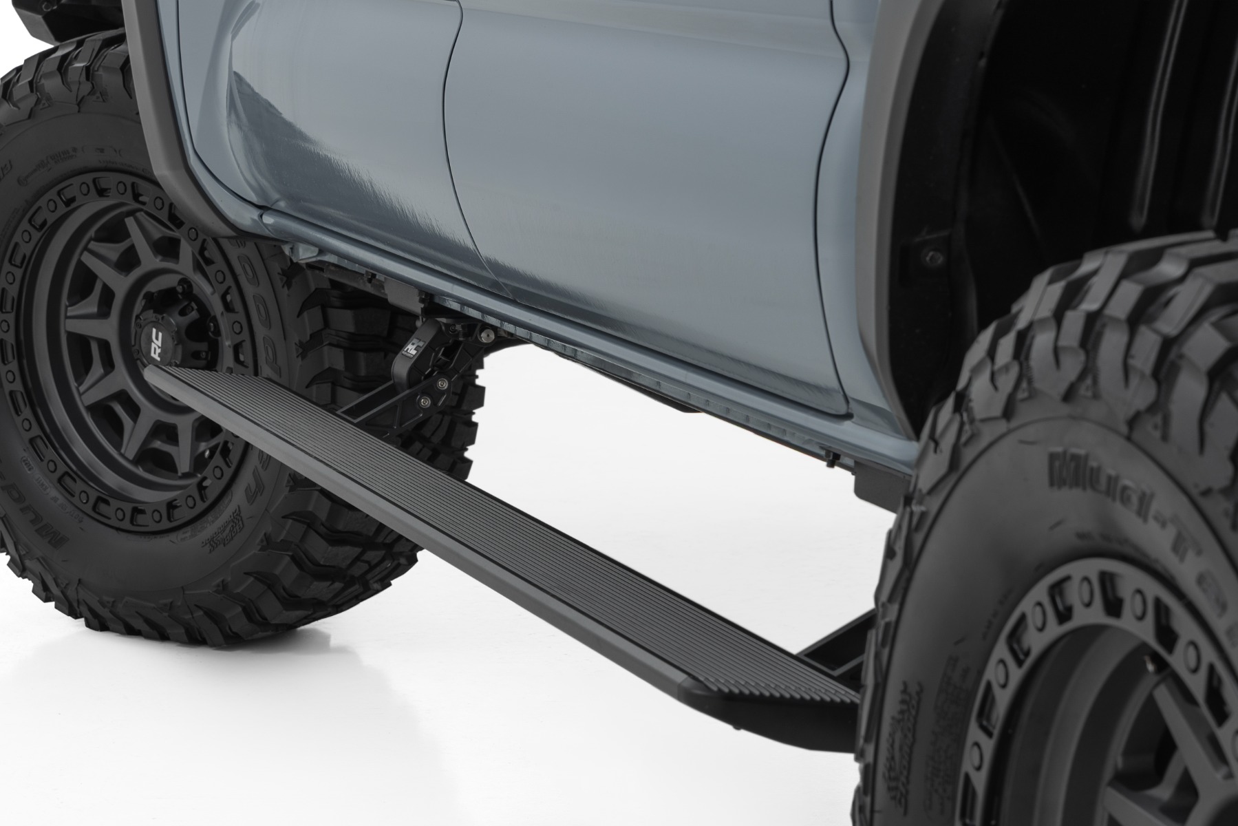 Elektrische Trittbretter | Doppelkabine | Toyota Tacoma 2WD/4WD (2005–2023)