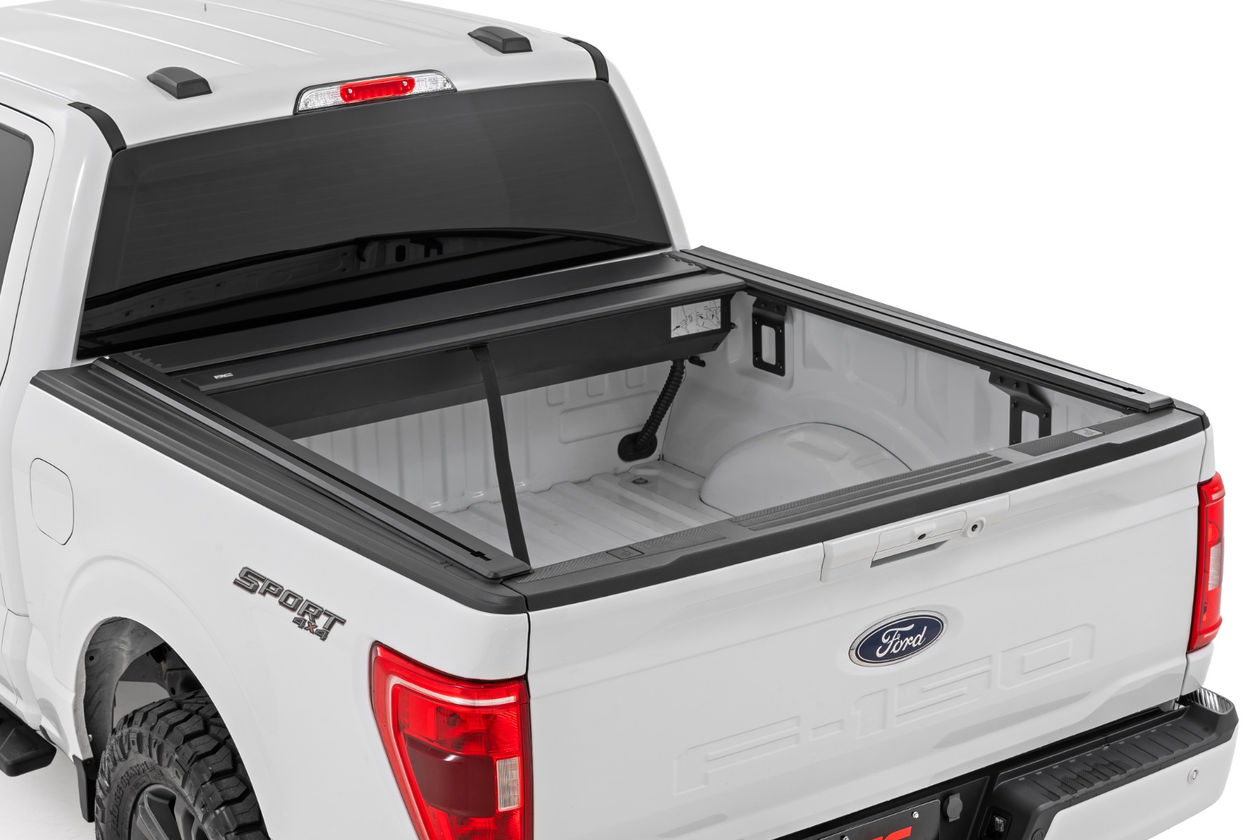 Manuell versenkbare Ladeflächenabdeckung | 5'7" Ladefläche | Ford F-150 (15–26)/F-150 Lightning (22–26) — Bild 7