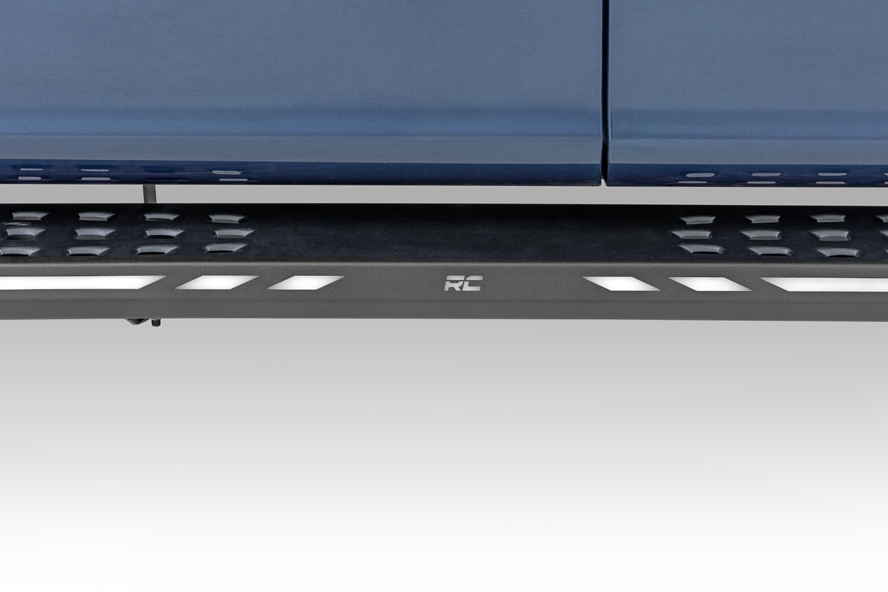 AC2 Trittbretter | Bernstein/Weiß | Doppelkabine | Ford F-150/Lightning/F-250/F-350/Raptor (15–26) — Bild 5