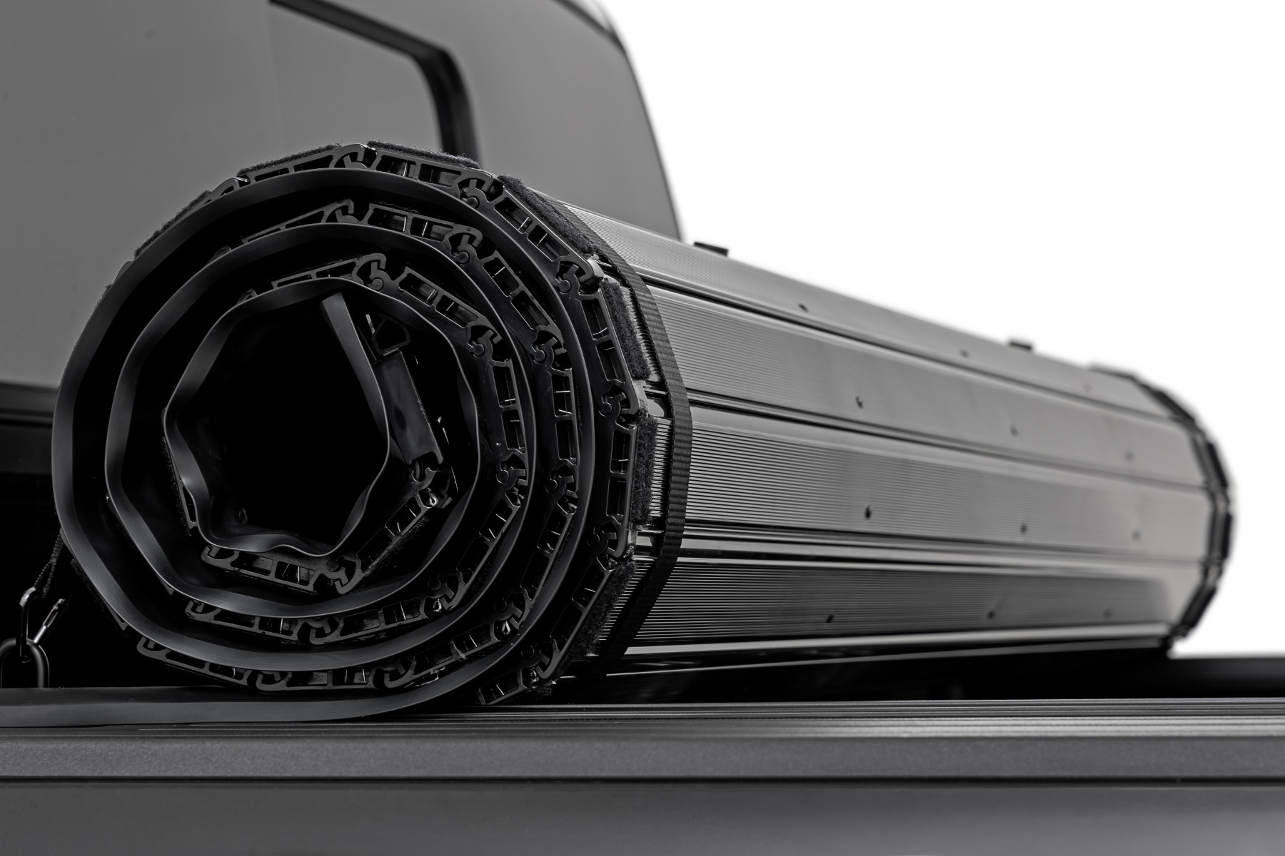Robuste Ladeflächenabdeckung zum Aufrollen | 6'10 Zoll Ladefläche | Ford F-250/F-350 Super Duty (2017–2026) — Bild 4