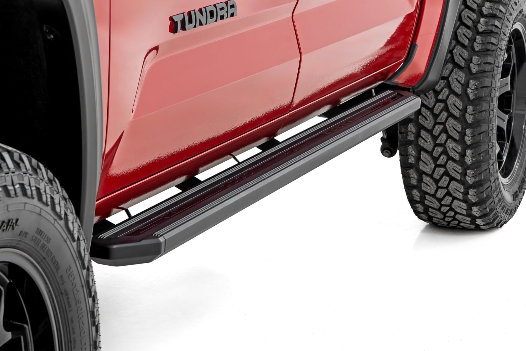 Multi-Color LED Running Boards | CrewMax | Toyota Tundra 2WD/4WD (2022-2026) — Bild 3