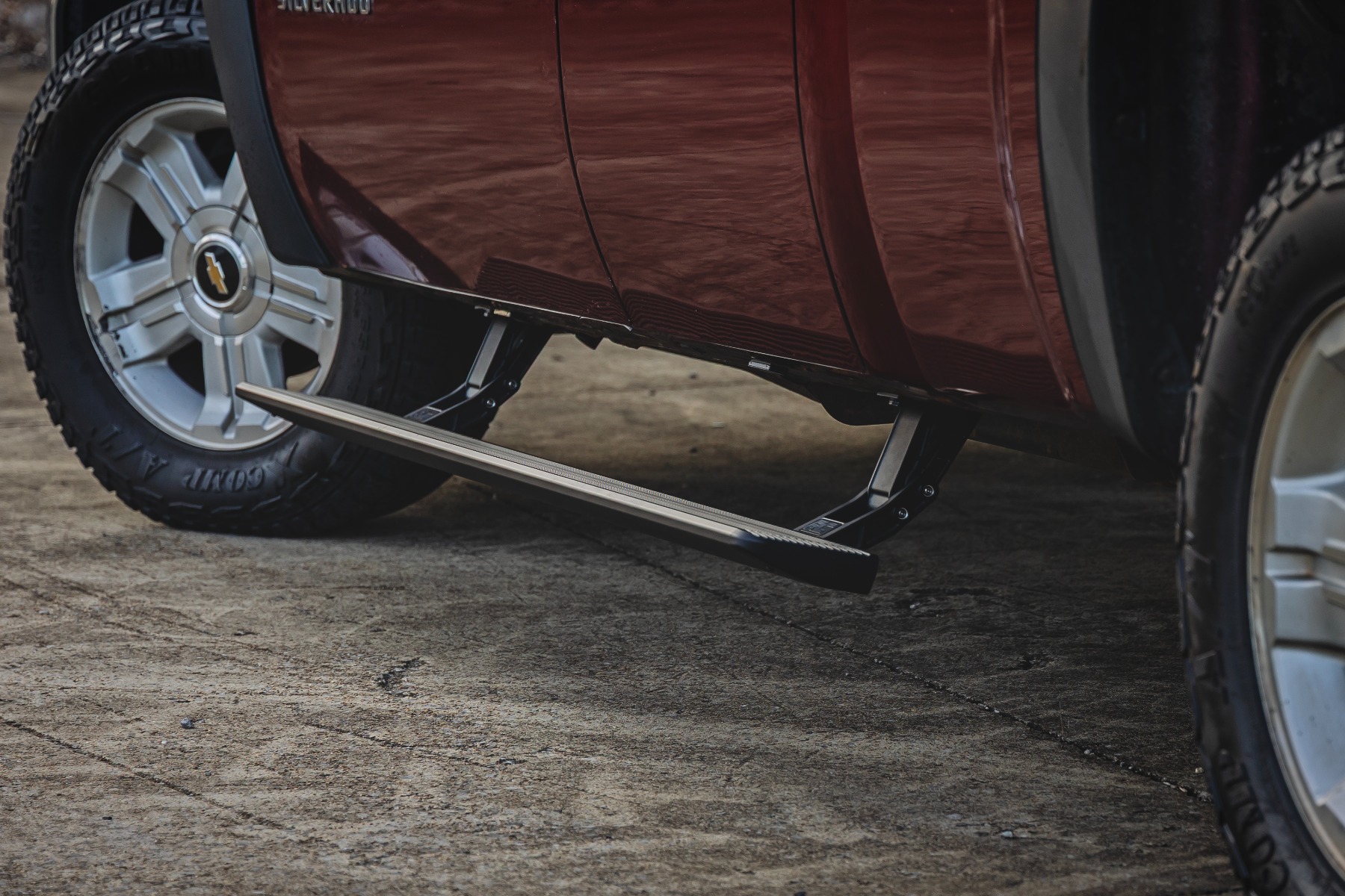 Elektrische Trittbretter | HT-Serie | Doppelkabine | Chevy/GMC 1500/2500HD/3500HD (2014–2018) — Bild 5