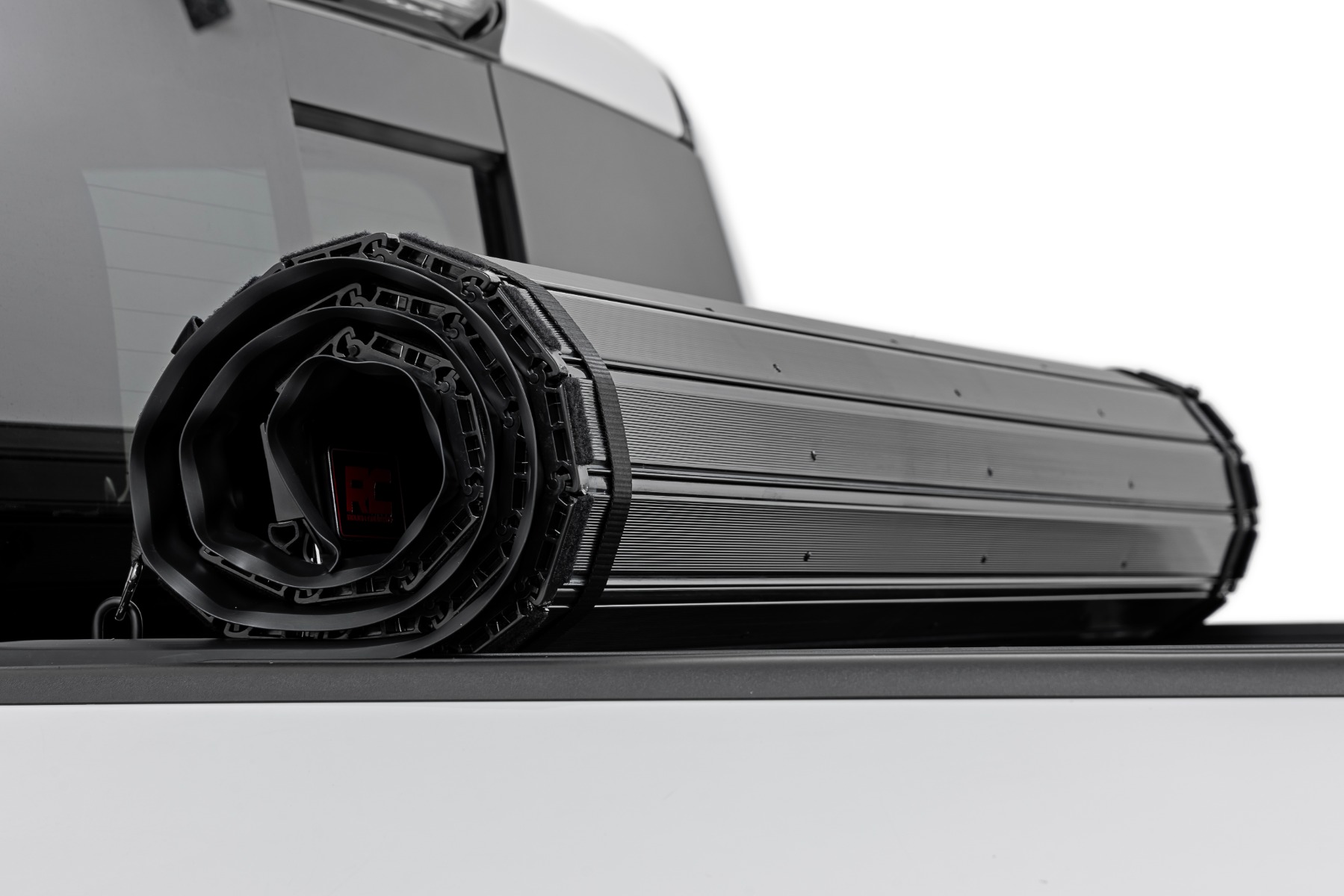 Feste Ladeflächenabdeckung | 5'7" Ladefläche | RAM 1500 (19–26)/1500 TRX (21–24) — Bild 4