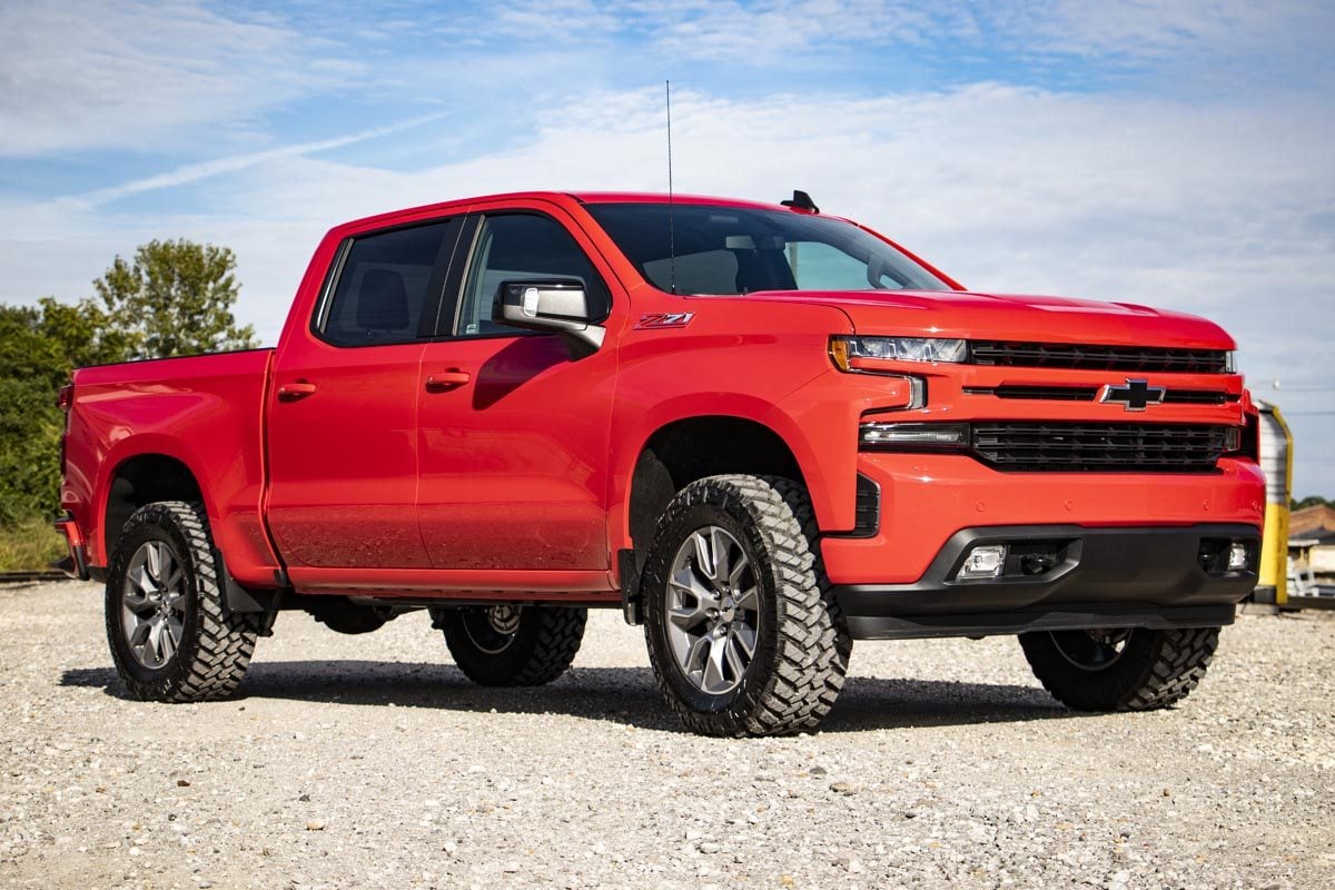 3,5-Zoll-Lift Kit | N3-Federbeine | Hintere Einzelblattfeder | Chevy Silverado 1500 (22–24) | Rote Ausführung — Bild 4