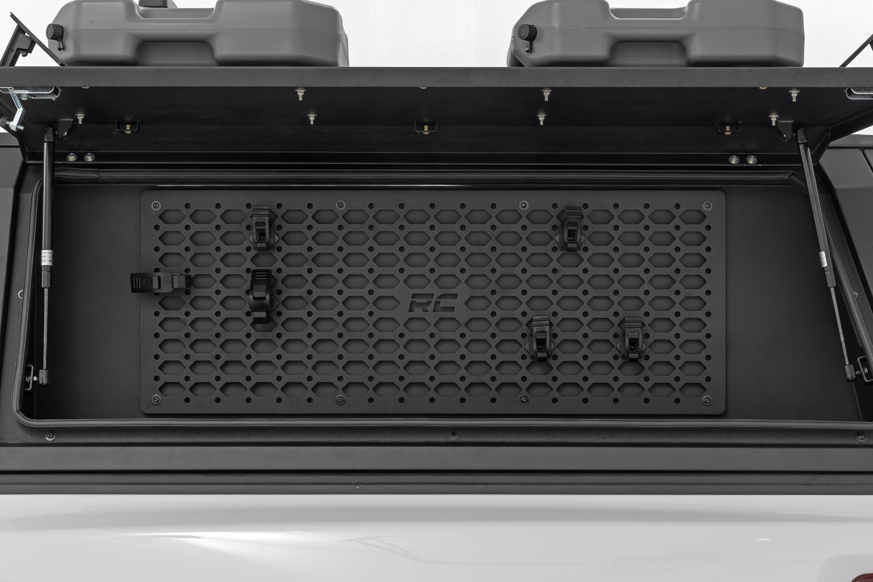 Bed Cap Molle Panel Side Storage Bin | Drivers Side | Multiple Makes & Models (Chevy/Ford/GMC/Ram) — Bild 4