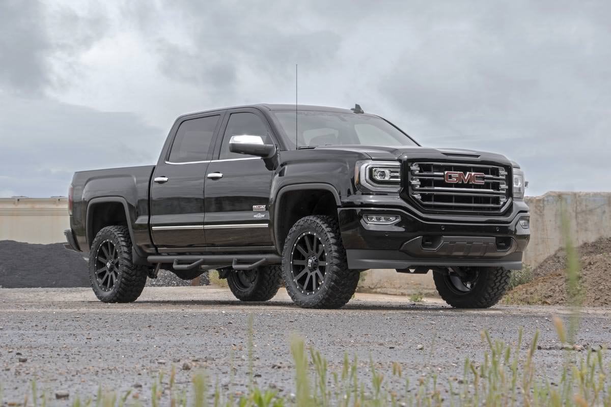 3,5-Zoll-Lift Kit | Geschmiedete obere Querlenker | Vertex | Chevy/GMC 1500 (07–16) | Rote Ausführung — Bild 4