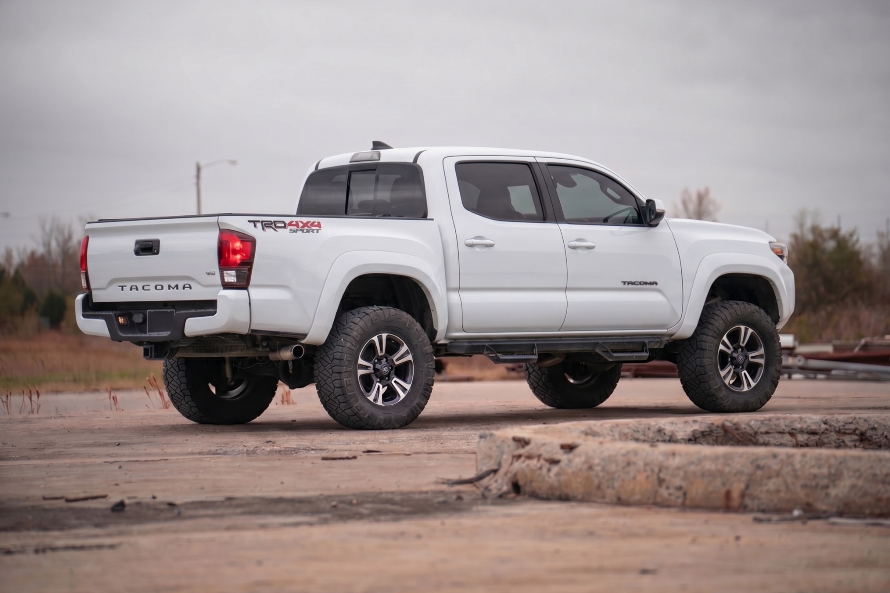Sport-Kotflügelverbreiterungen | O40 Super White | Toyota Tacoma 2WD/4WD (2016–2023) — Bild 6