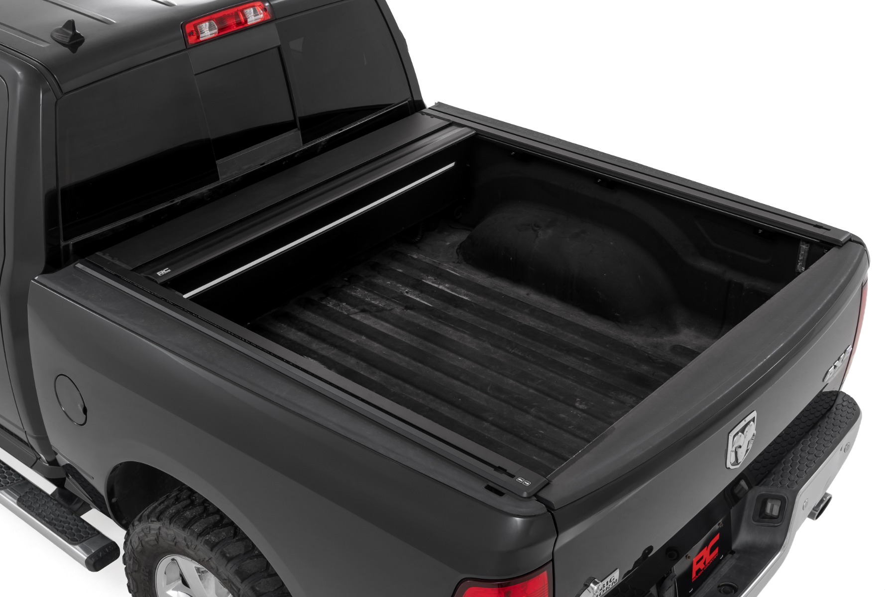 Elektrisch versenkbare Ladeflächenabdeckung | 5'7" Ladefläche | RAM 1500 2WD/4WD (2009–2018 & Classic) — Bild 2