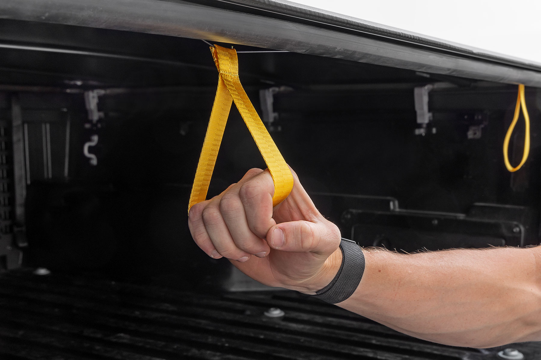 Weiche Roll-up-Ladeflächenabdeckung | 5' Ladefläche | Toyota Tacoma 2WD/4WD (2016–2023) — Bild 4