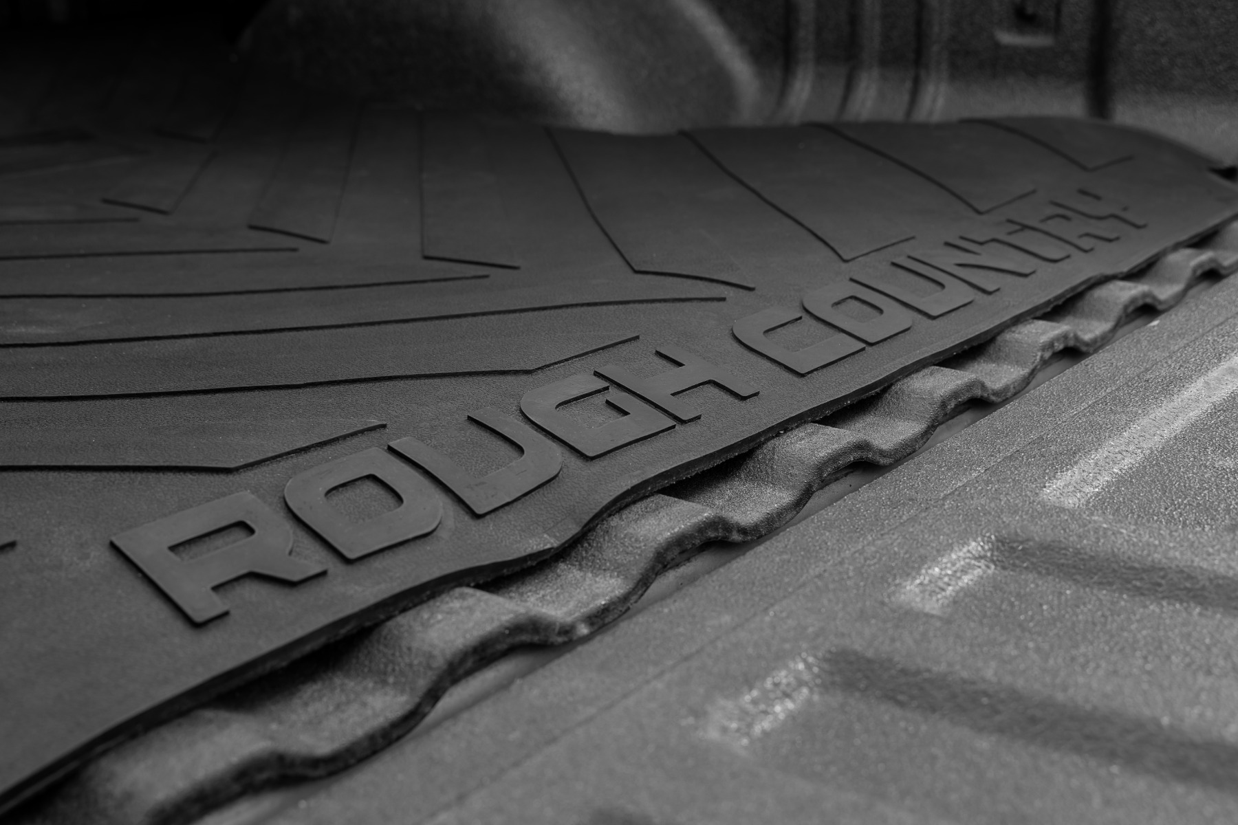 Bed Mat | 5' Bed | RC Logo | Chevy/GMC Canyon/Colorado 2WD/4WD (2015-2022) — Bild 3