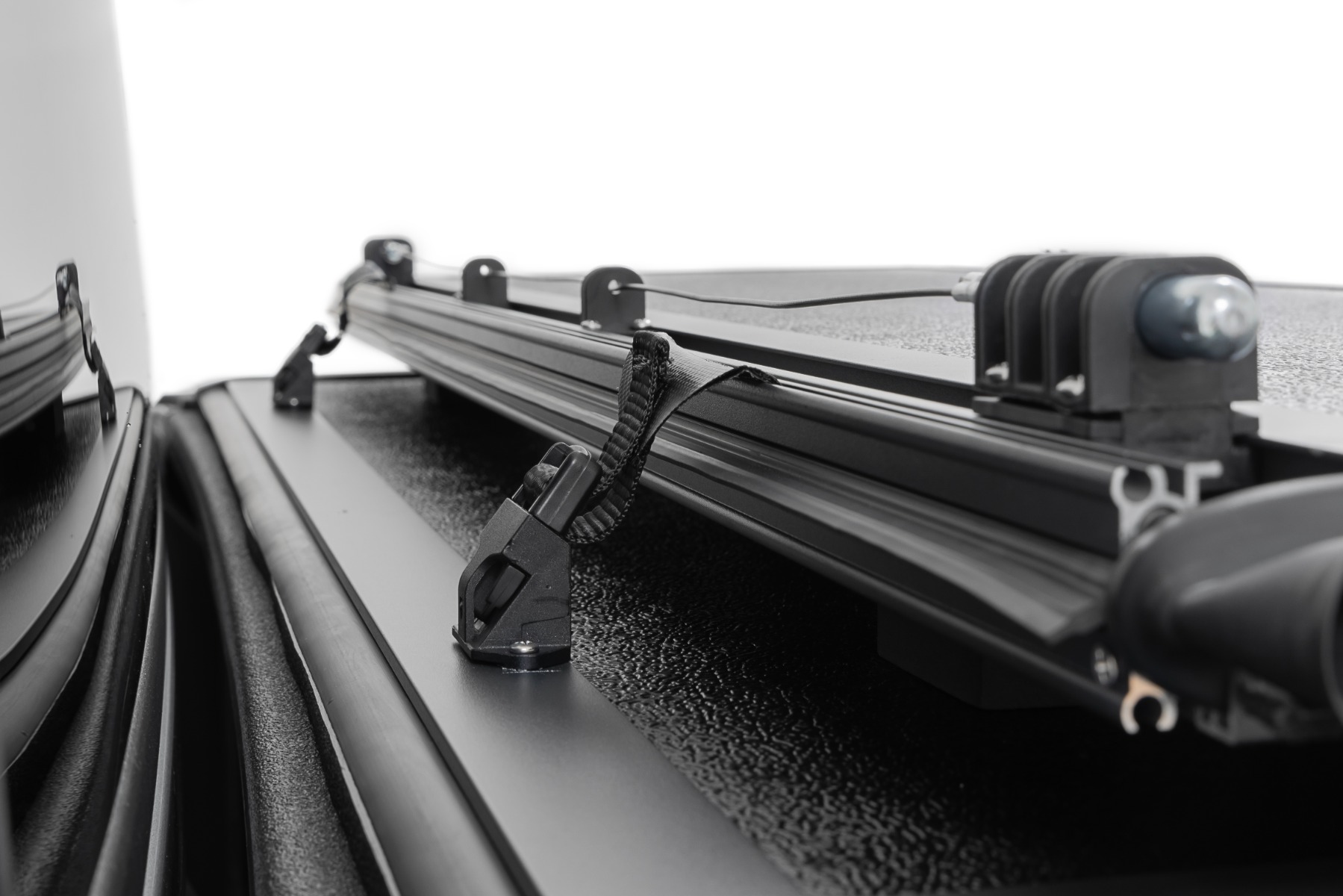 Hard Low Profile Bed Cover | 5' Bed | Jeep Gladiator JT 4WD (2020-2026) — Bild 6