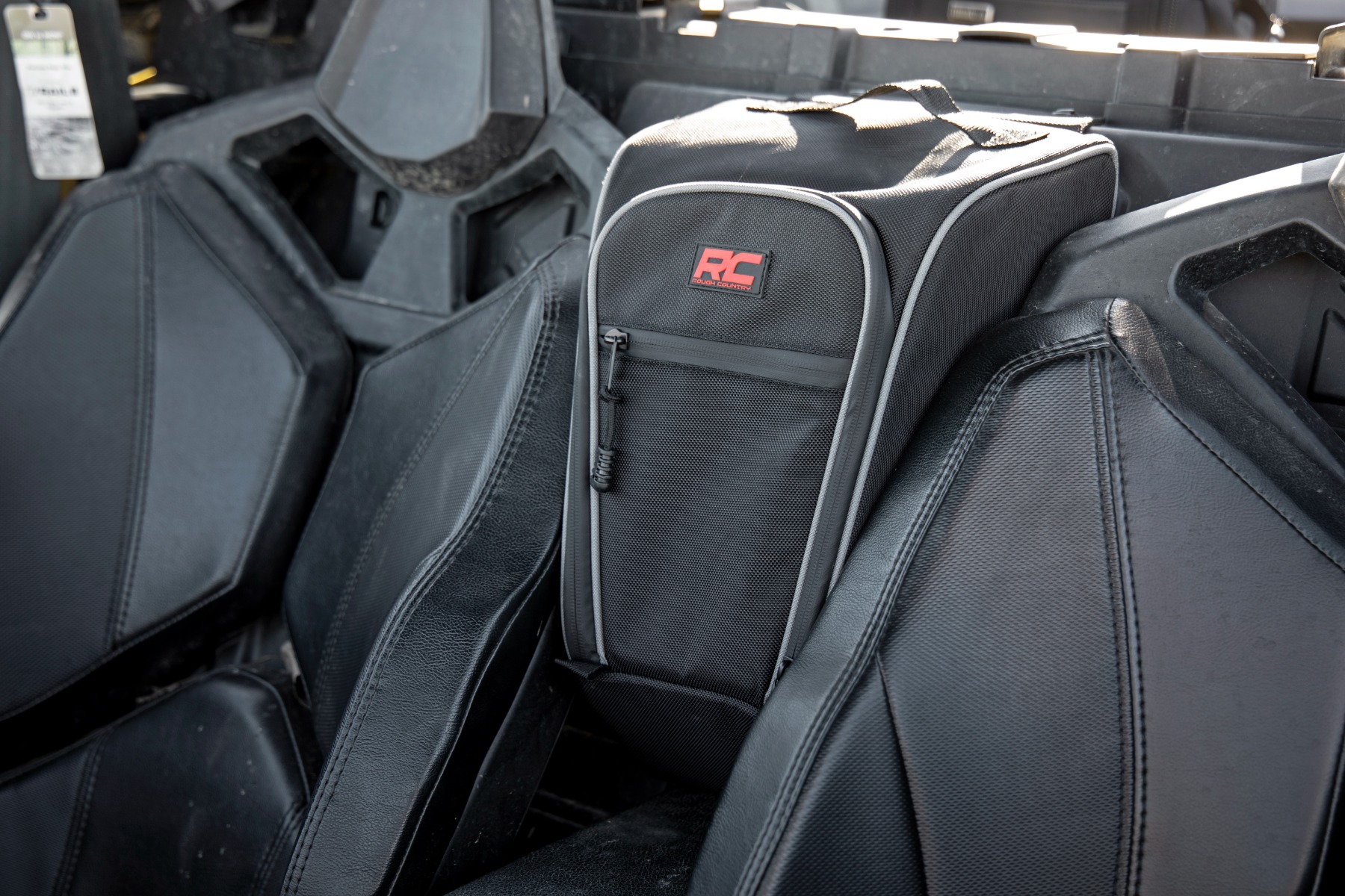 Aufbewahrungstasche für die Mitte der Schulter | Polaris RZR Pro R — Bild 5