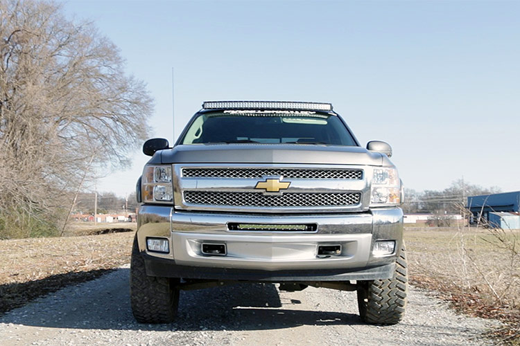 LED-Lichthalterung | Stoßstange | 20 Zoll | Chevy Silverado 1500 (07–13)/Silverado 2500 HD (07–10) — Bild 4
