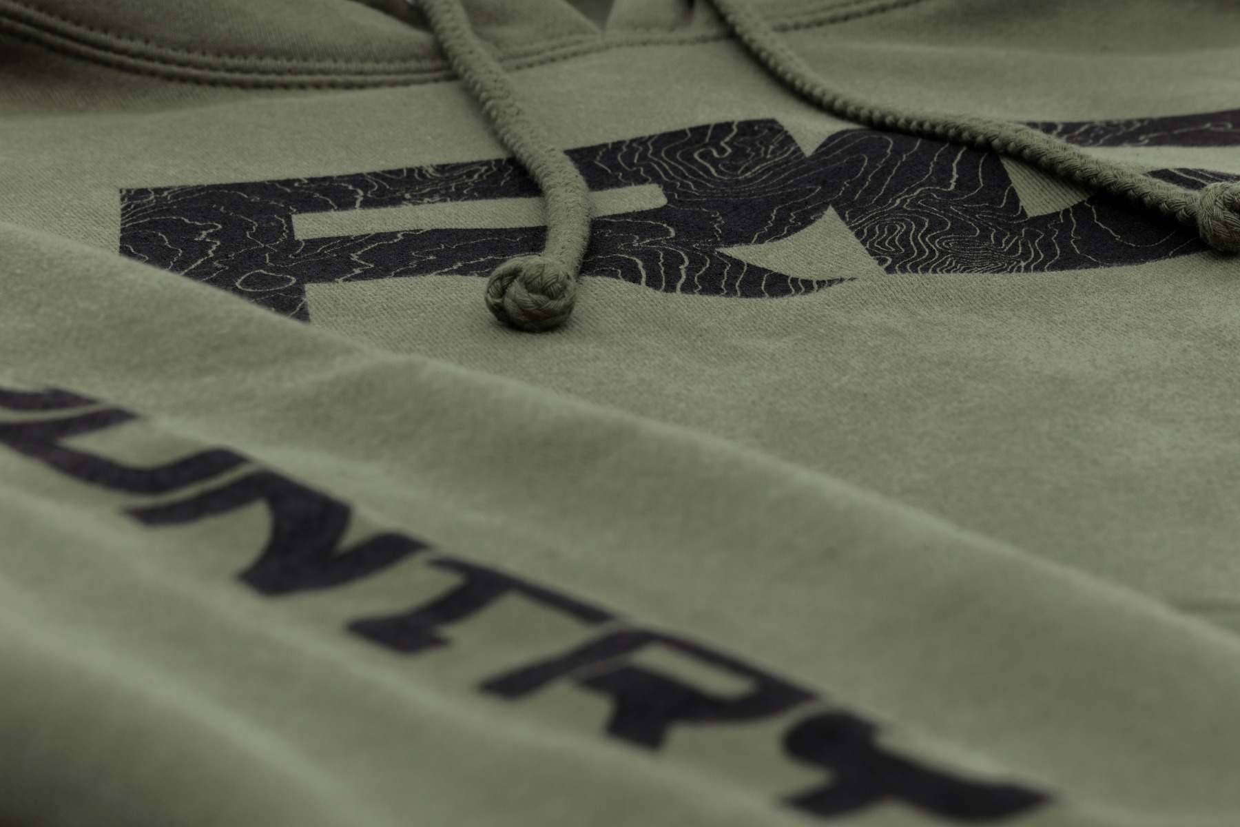 Rough Country Hoodie | RC Topographical Sleeve | Armeegrün | LG — Bild 4